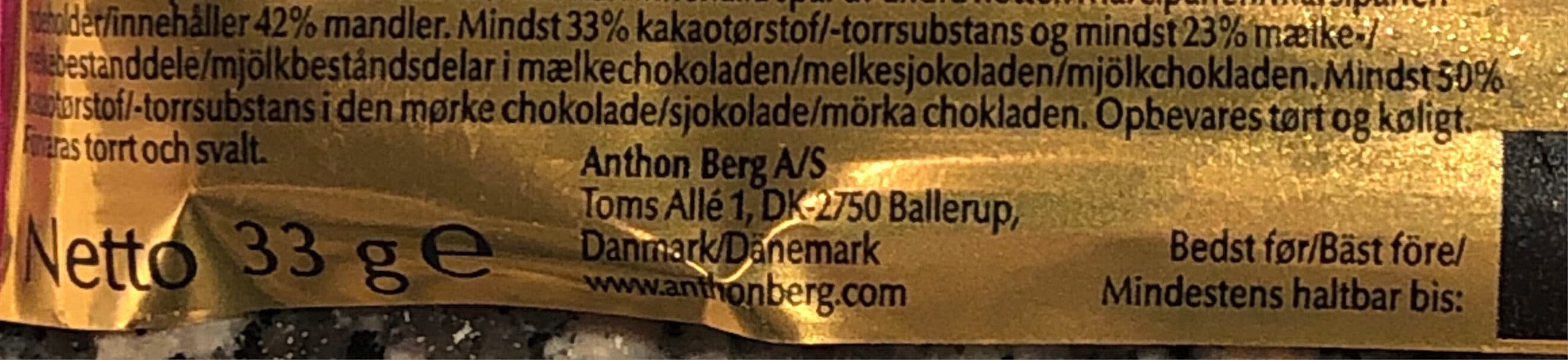 Anthon Berg Mocca Marcipan bar packshot