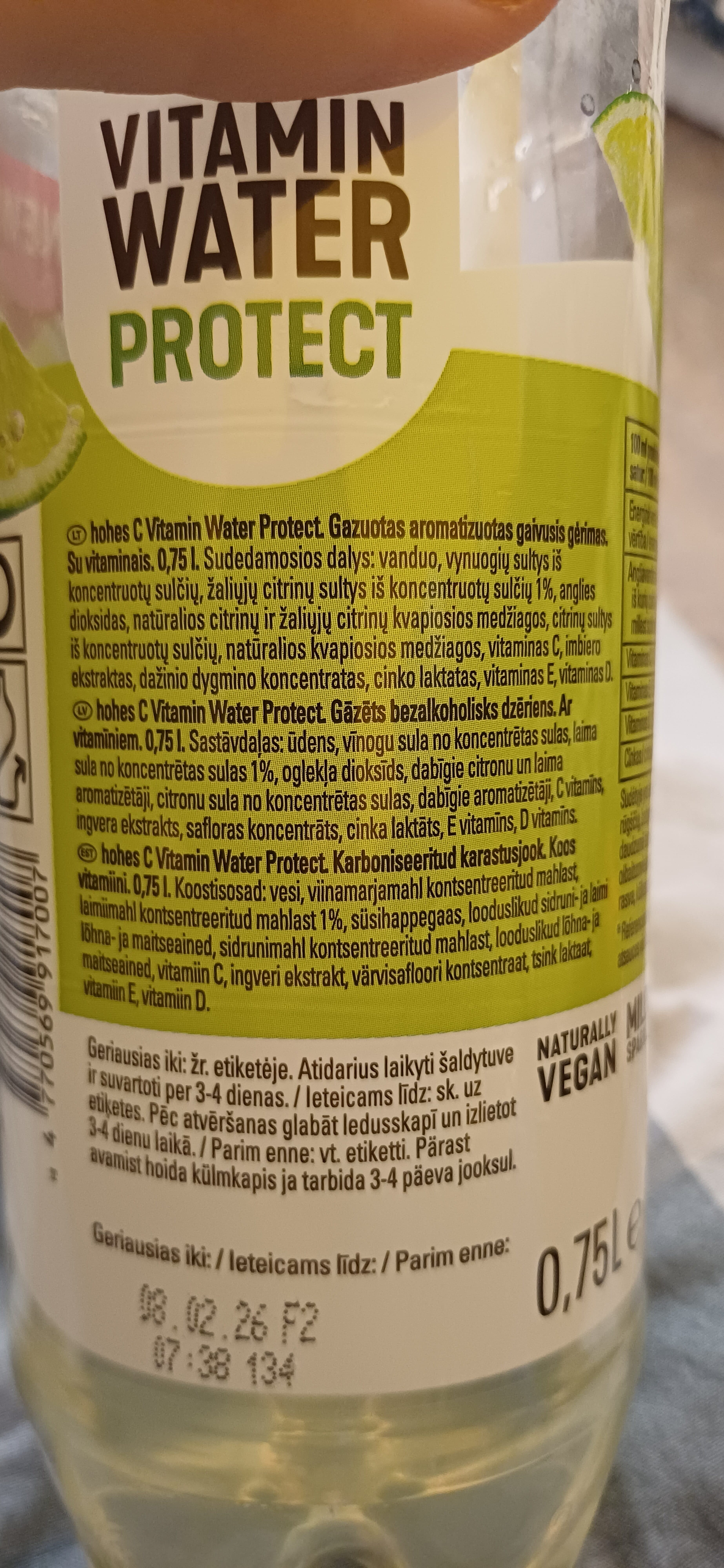 hohesC Vitamin Water packshot