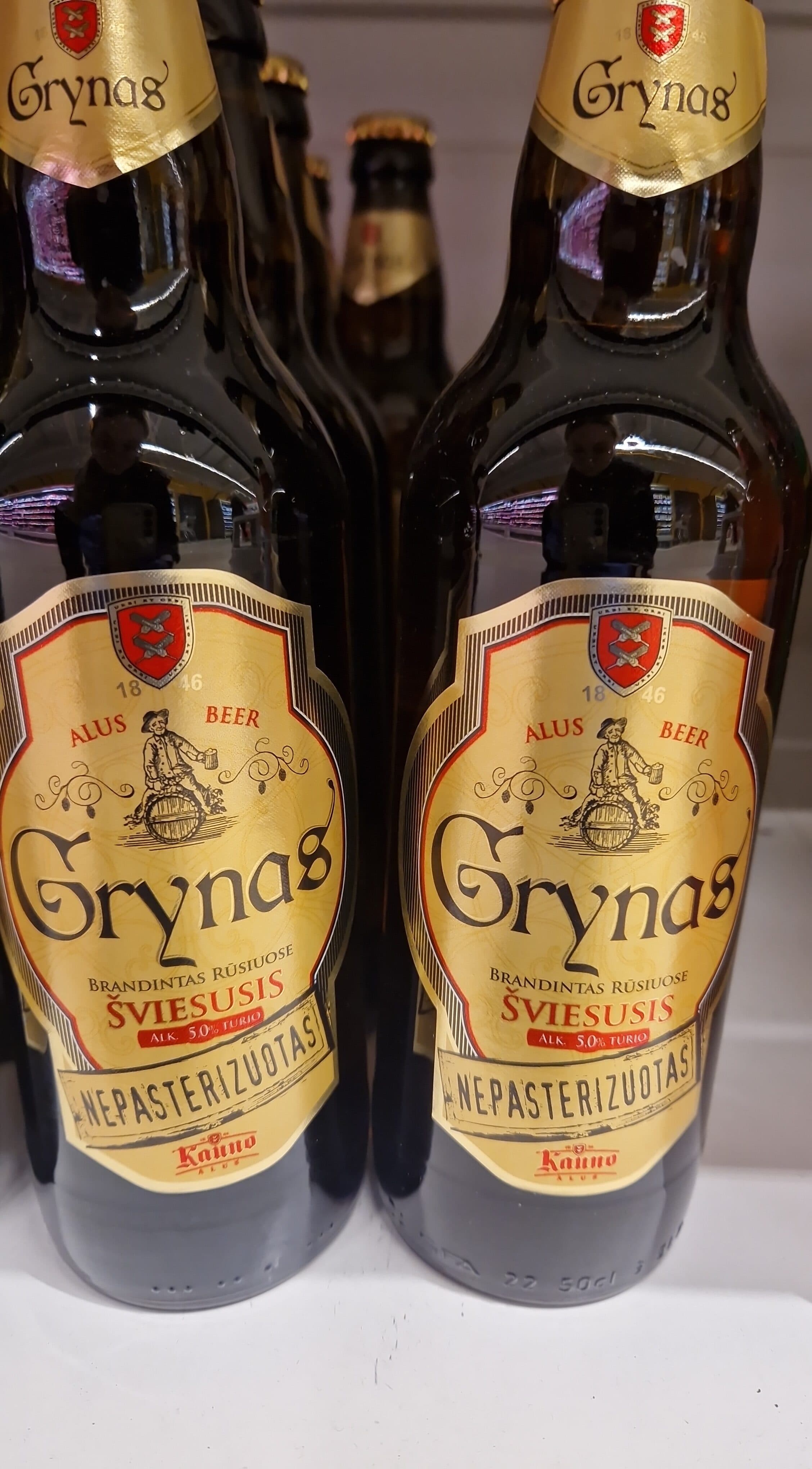 Grynas šviesusis alus 5% packshot