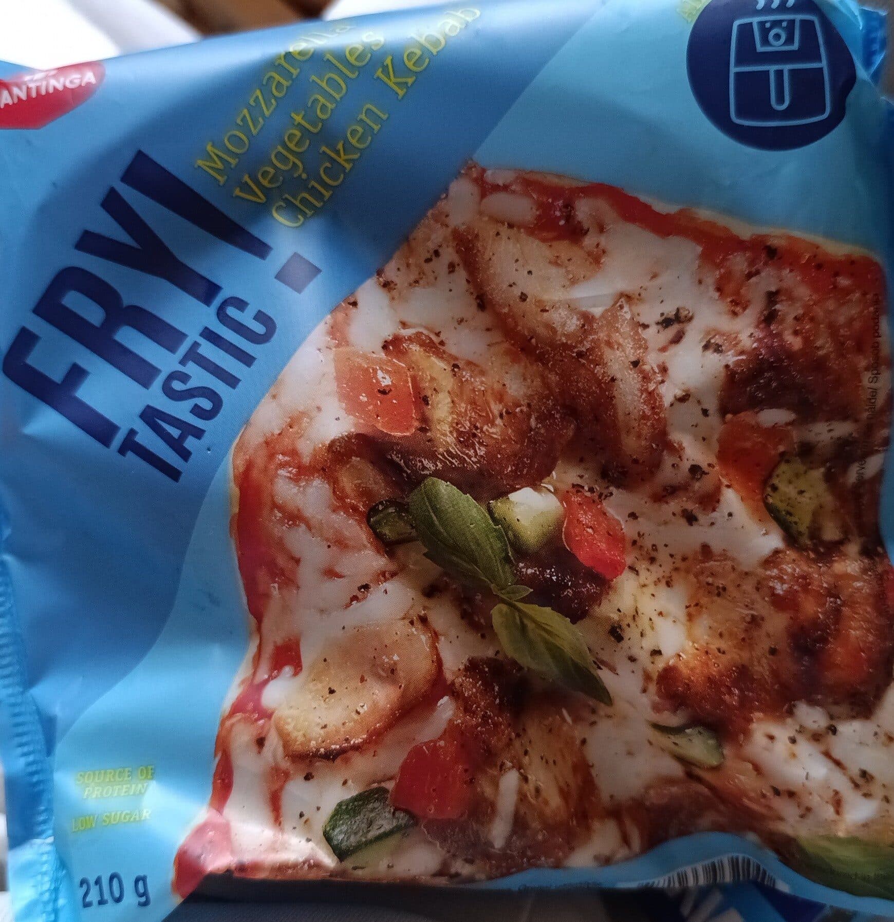 MANTINGA Fry Tastic! Mozzarella Vegetables Chicken Kebab packshot