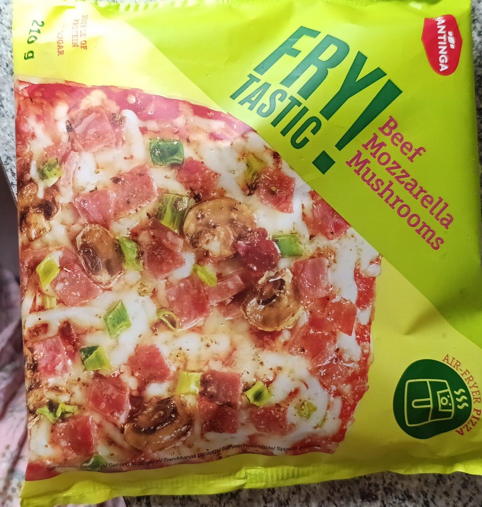 Mantinga Beef Mozzarella Mushroom Pizza packshot
