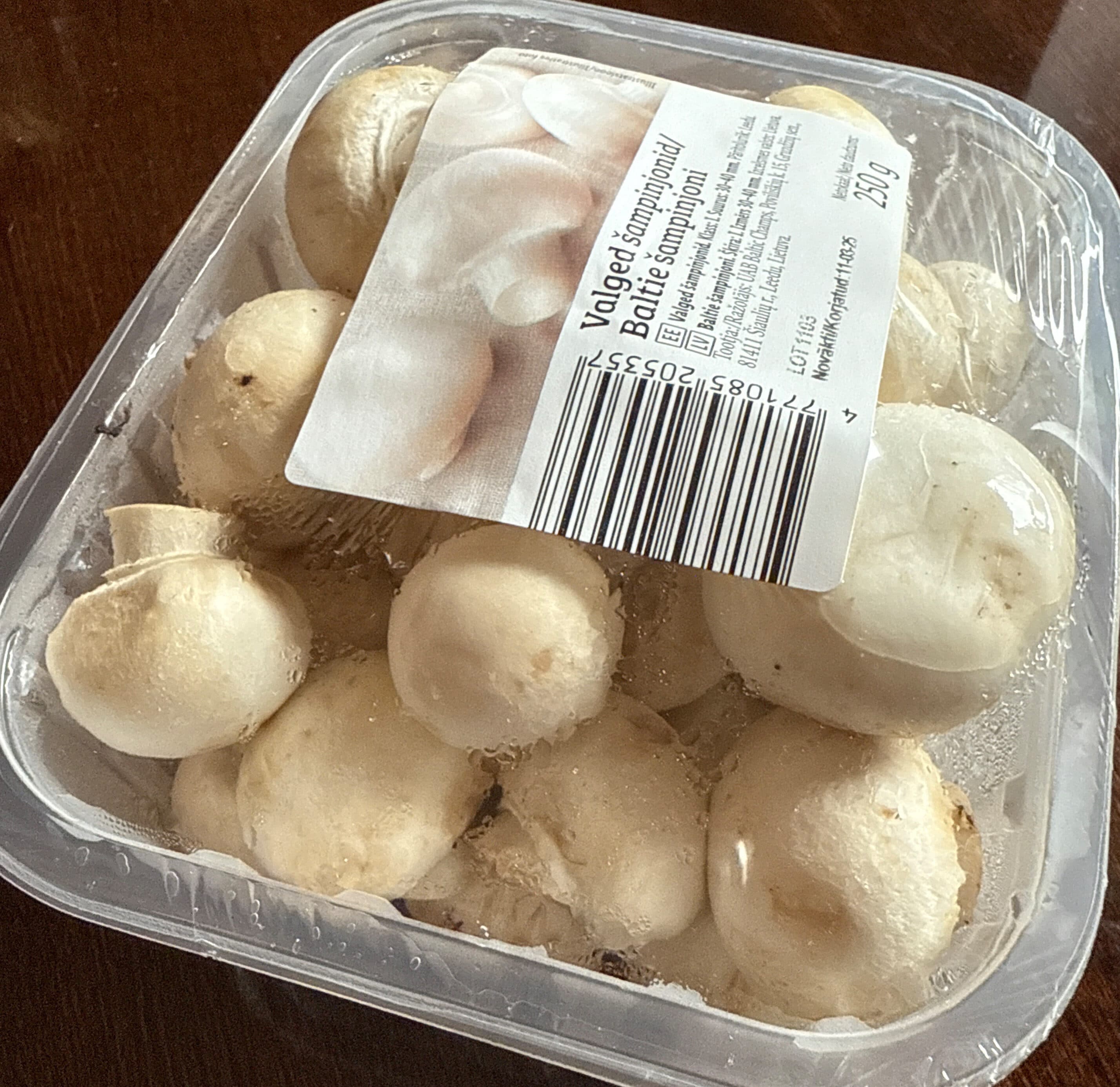 Open Food Facts White mushrooms packshot