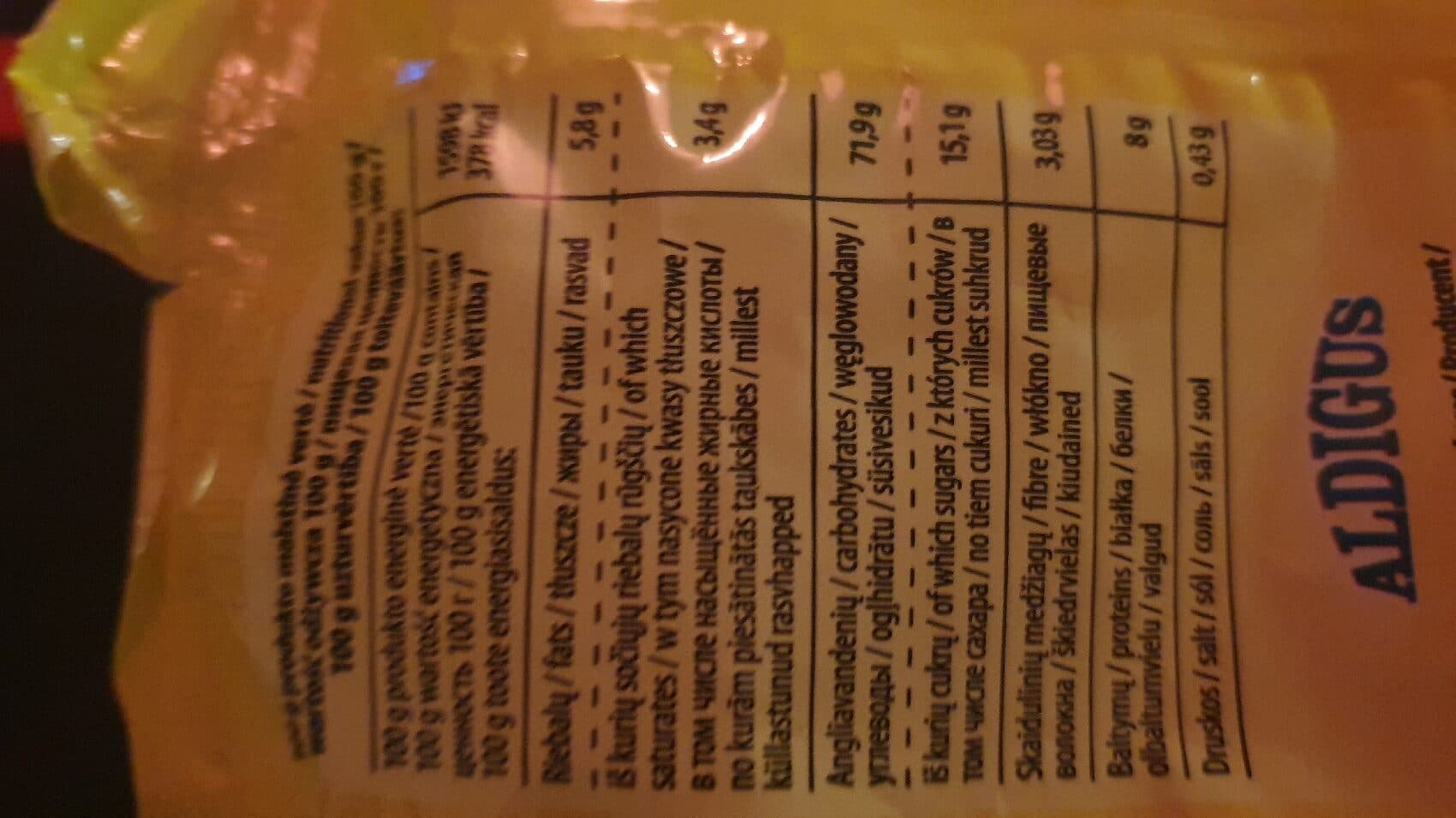 Taler Waffle chips with banana sweetener packshot