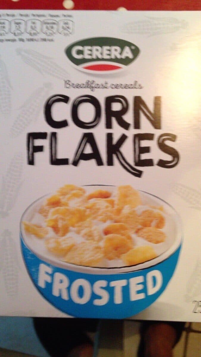 Corn flakes packshot