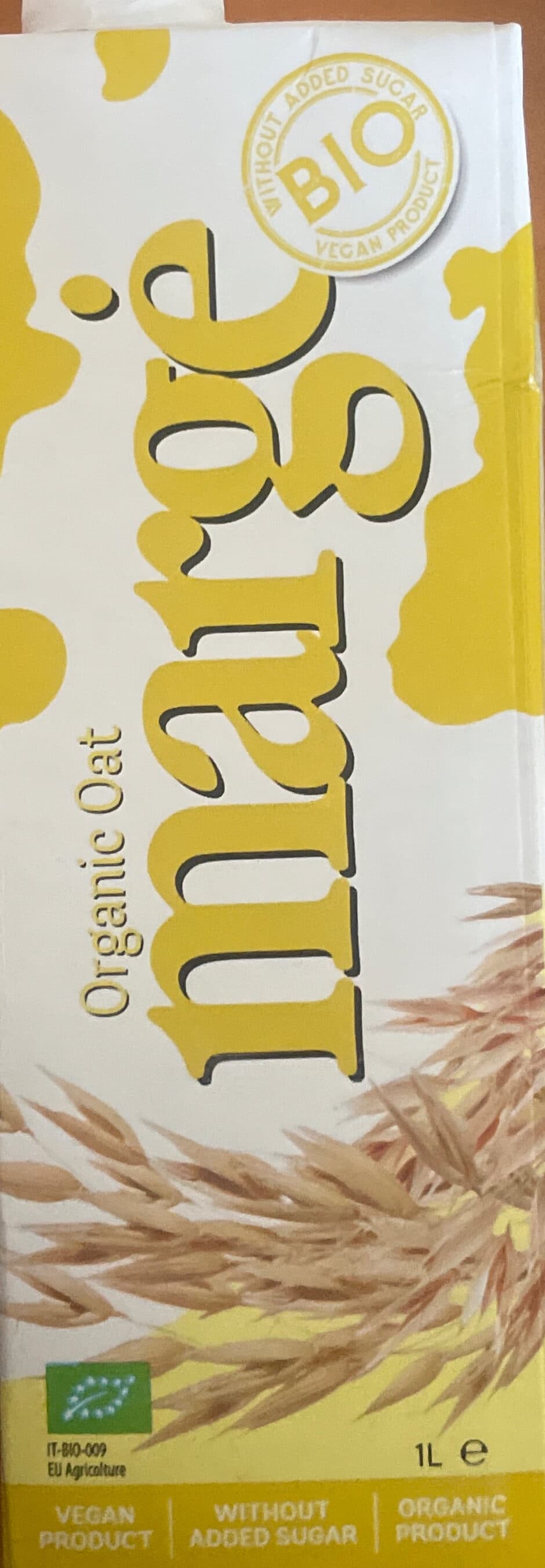 Margė Organic oat drink packshot