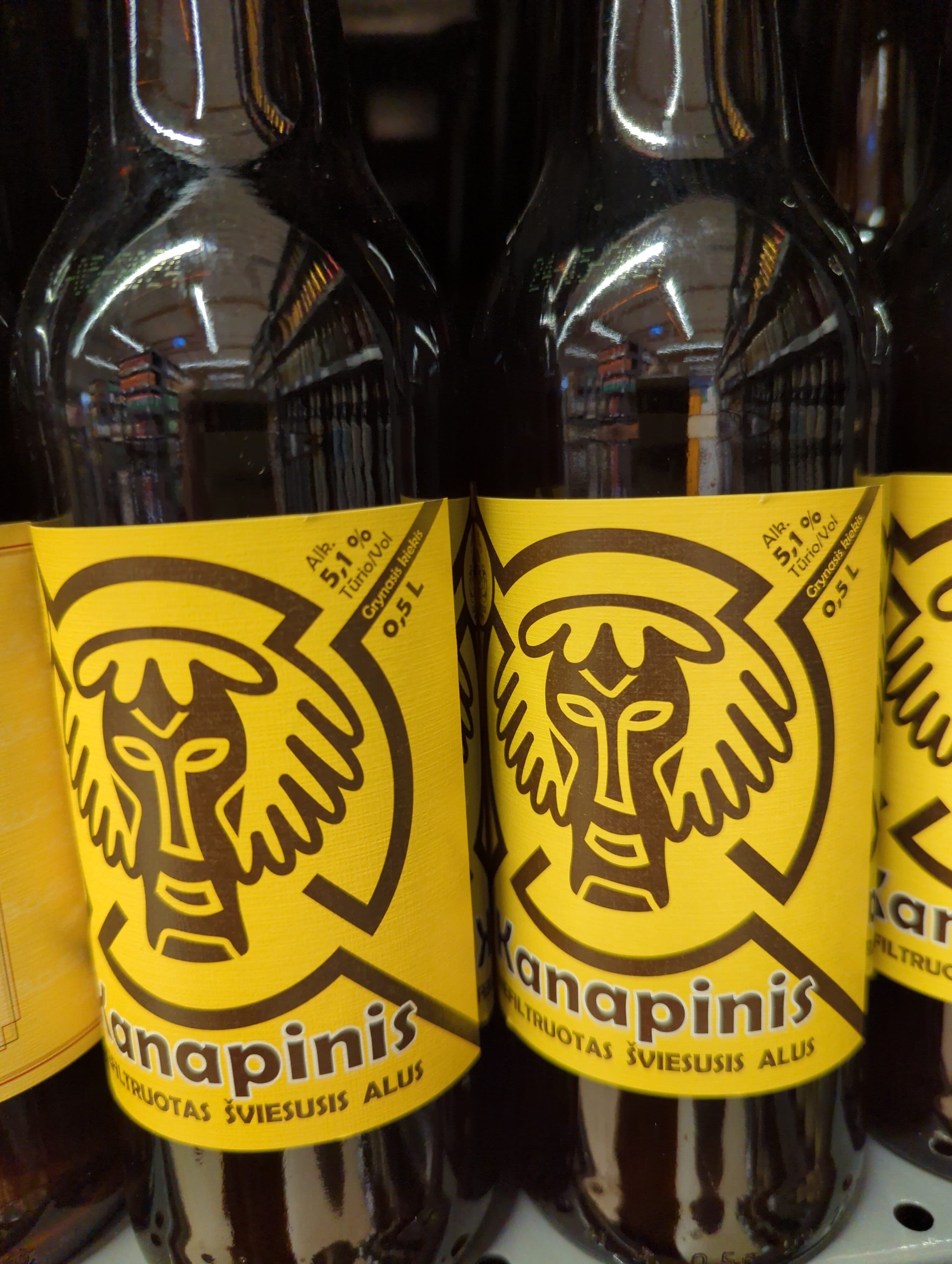 Kanapinis nefiltruotas šviesusis alus 5.1% packshot