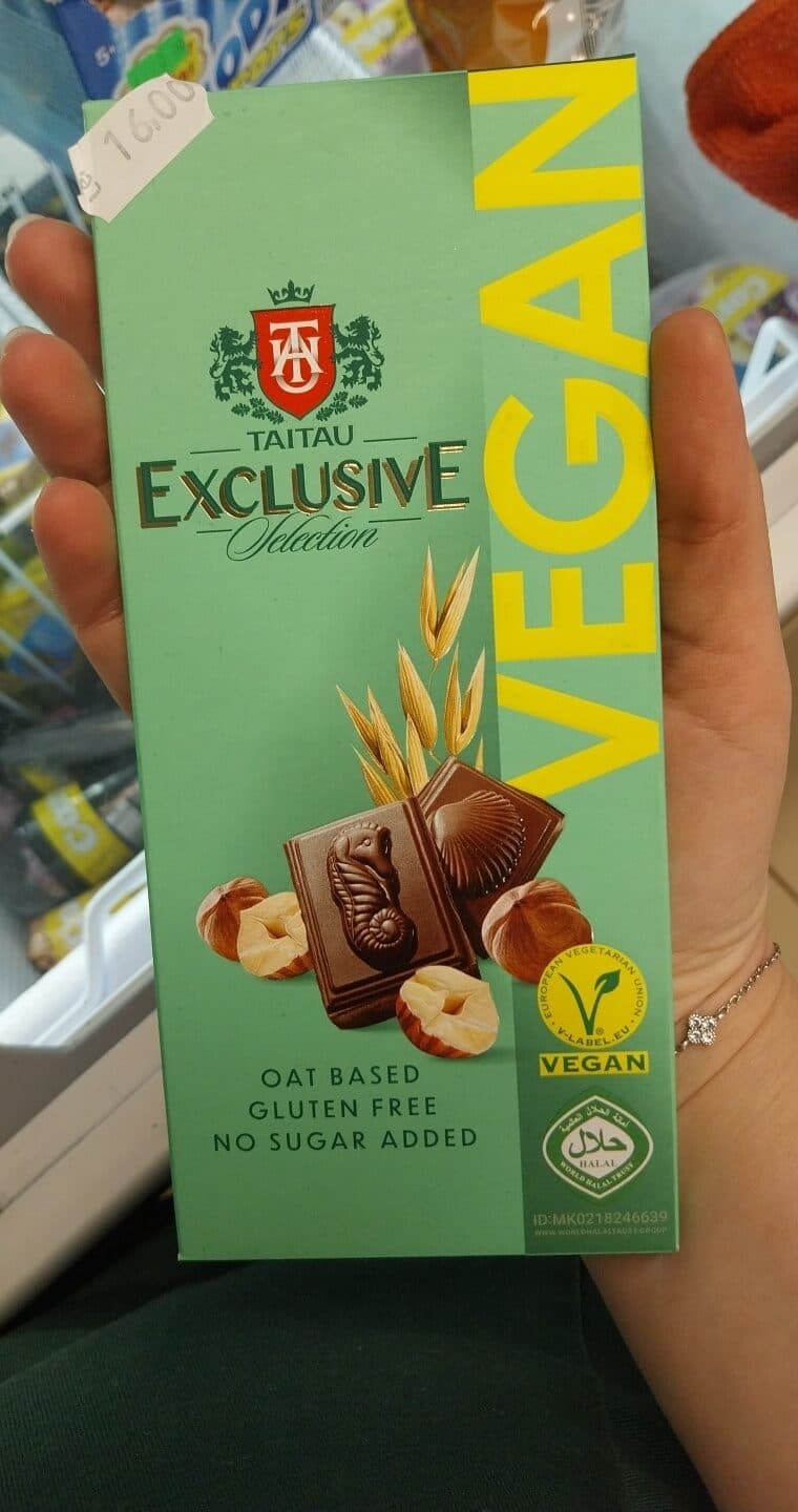 Taitau Vegan Oat Based No Sugar Added Taitau Chocolate packshot