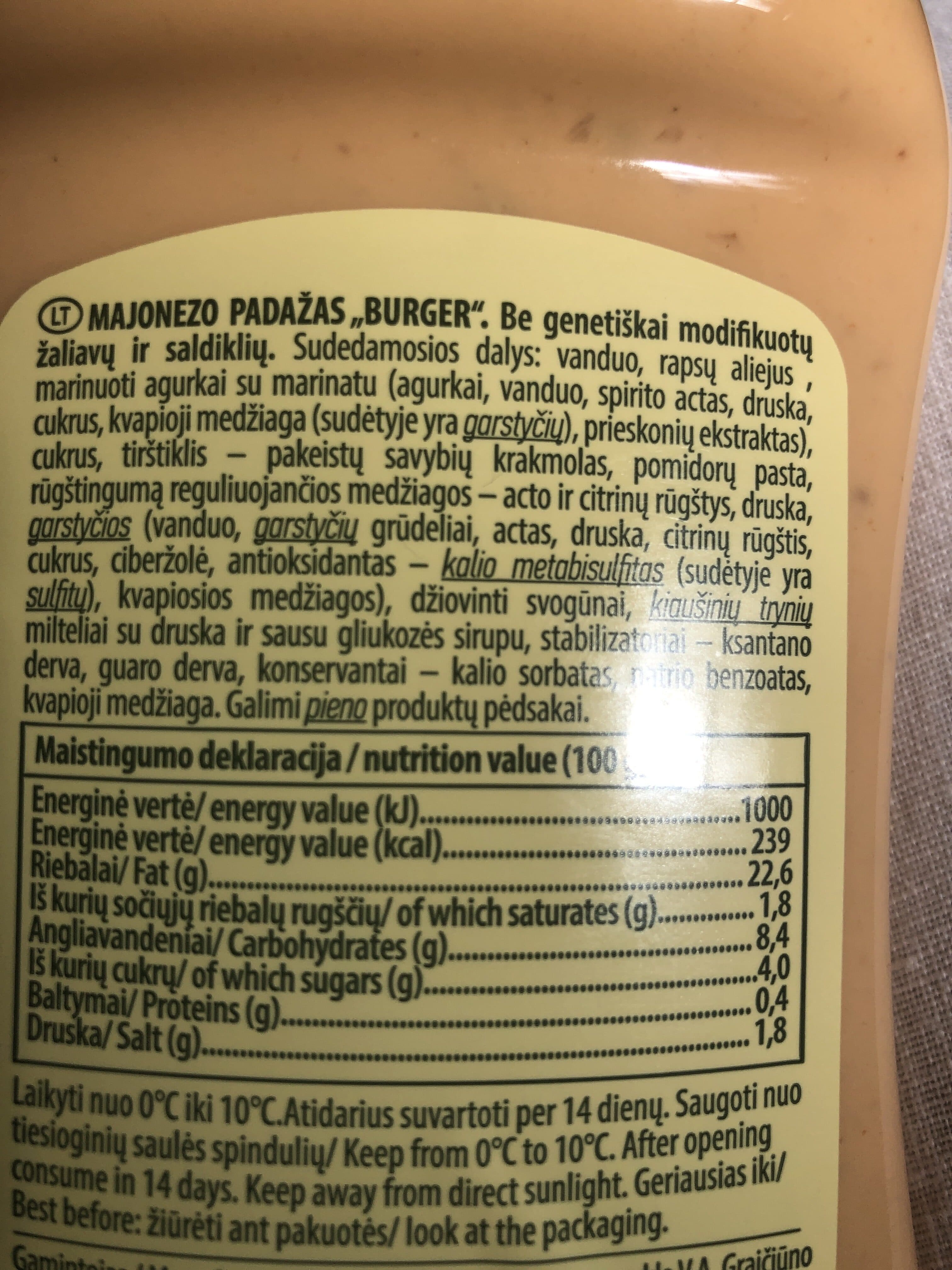 Vilnius padažas burgeris šaldytuvas packshot