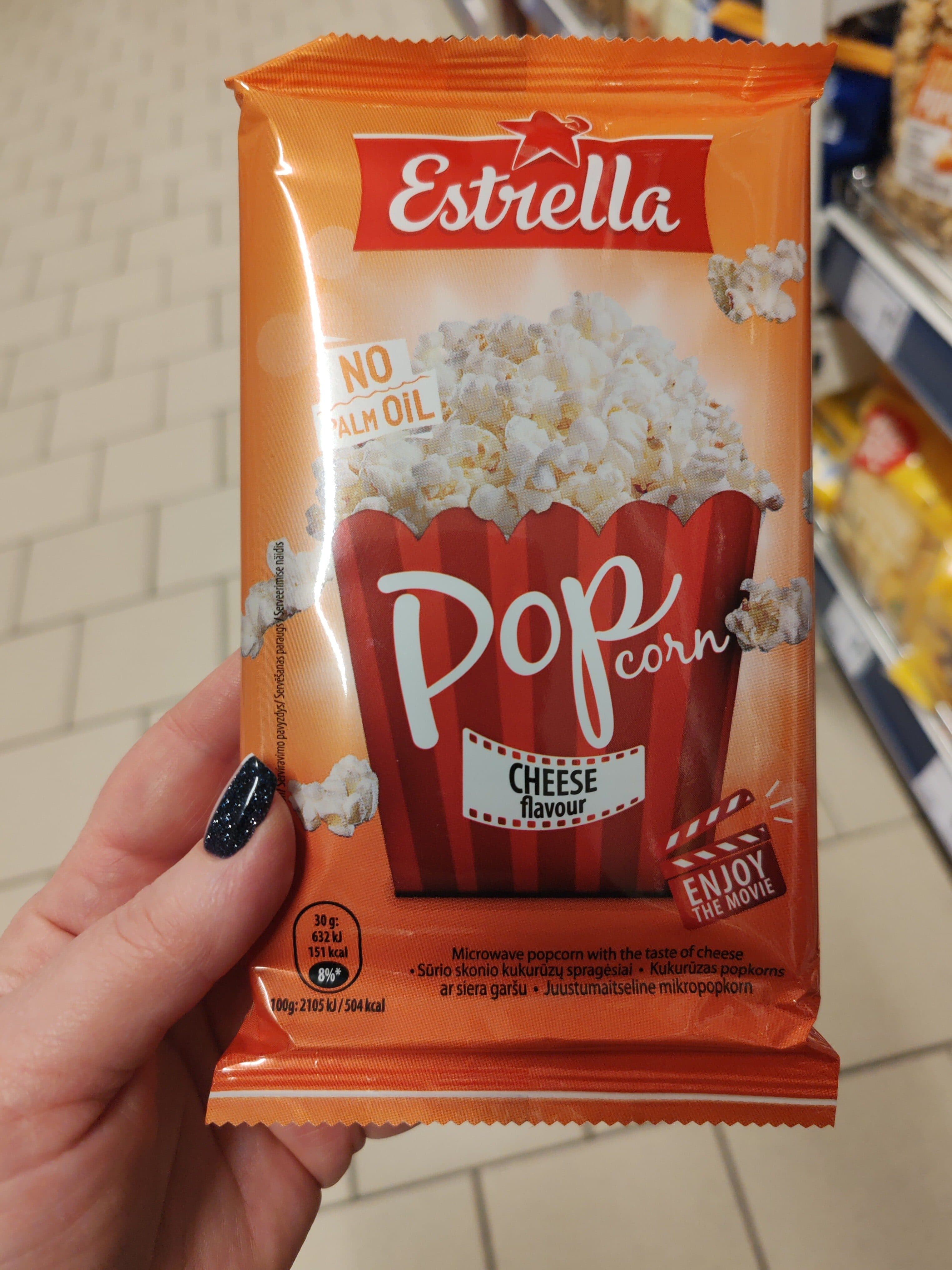 Estrella Popcorn cheese flavour packshot