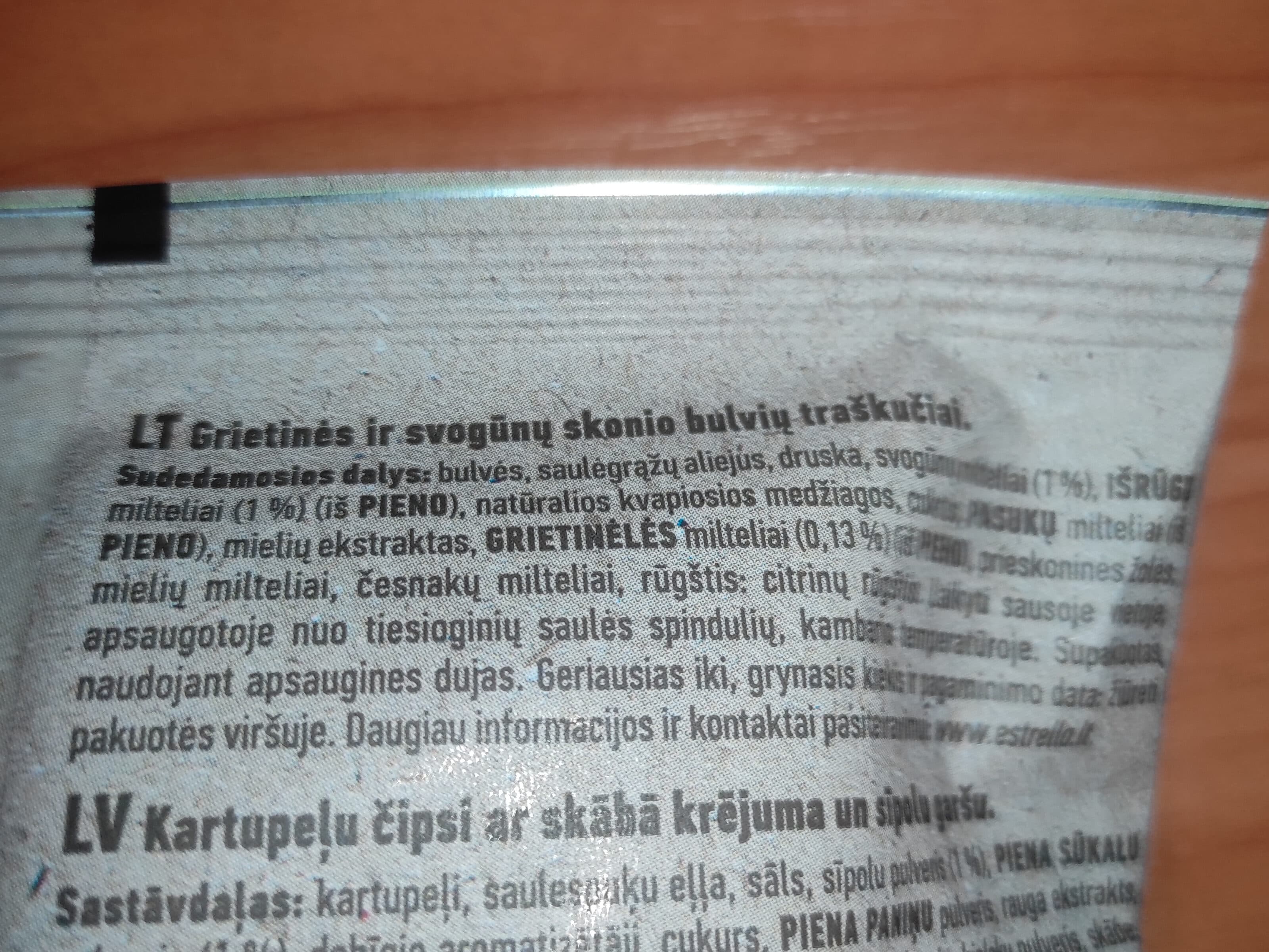 Estrella Grietinės Ir Svogūnų Skonio Bulvių Traškučiai packshot