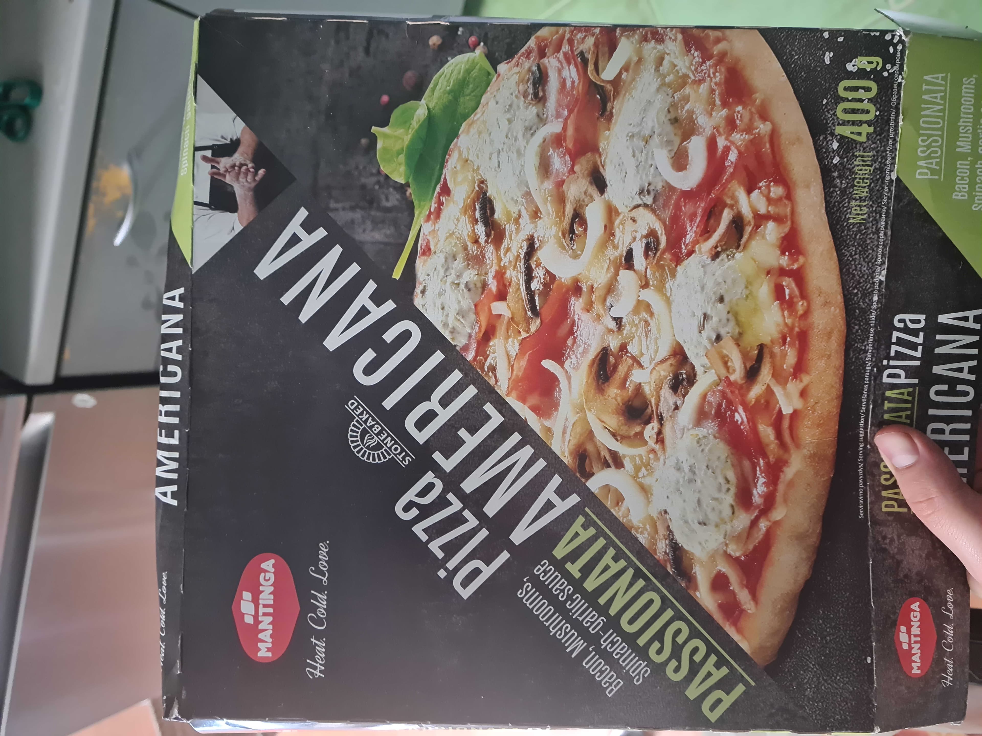 Mantinga Pizza Americana packshot
