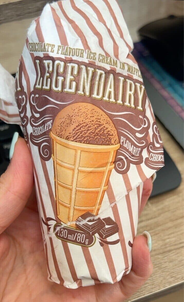 Chocolate ice cream packshot