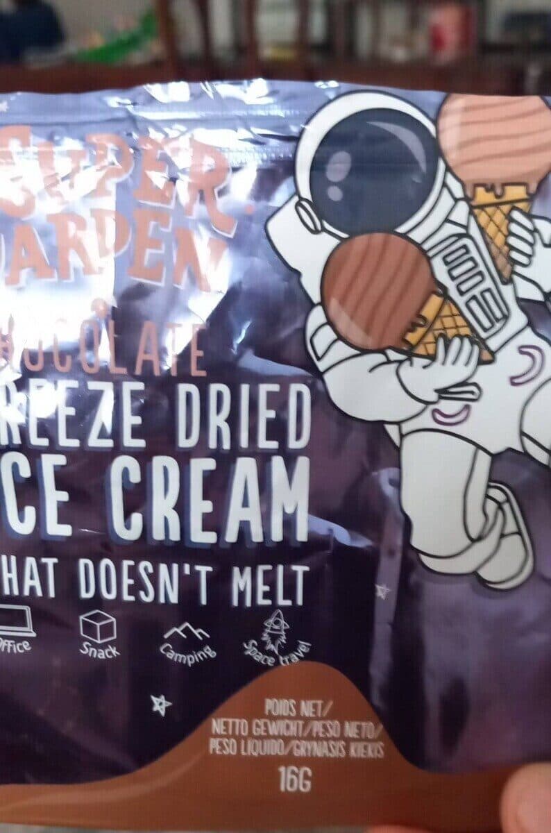 Freezer dried ice cream packshot