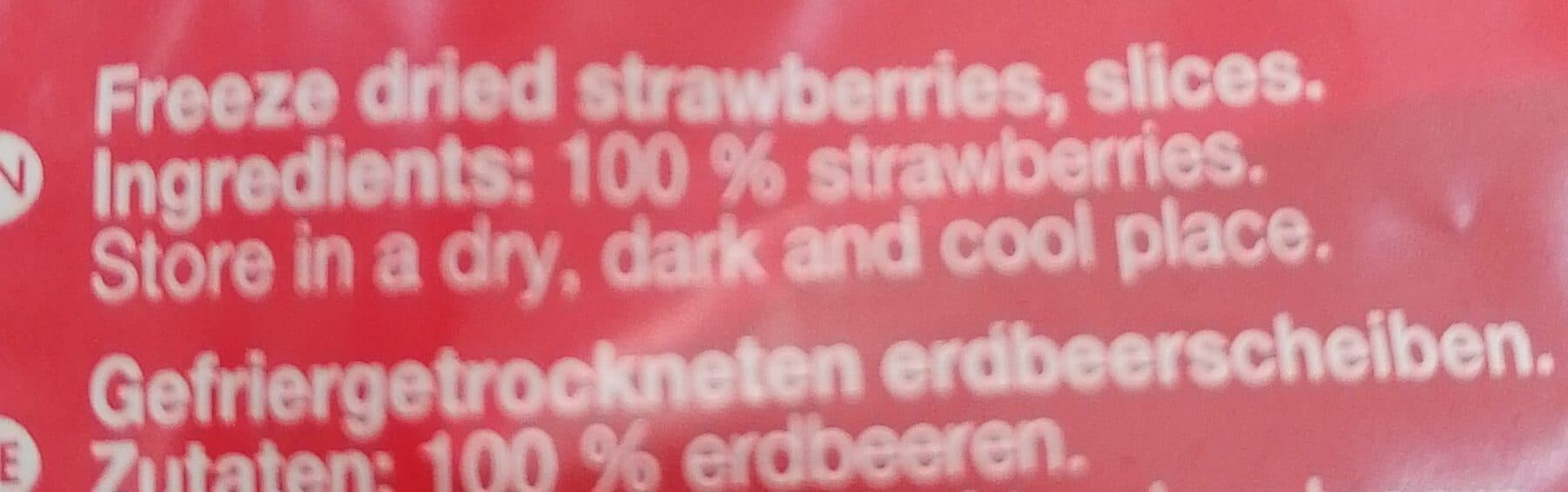Summmer Perfect Sliced Strawberries packshot