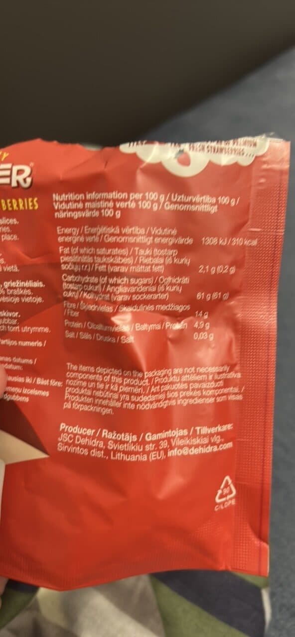 Summmer Perfect Sliced Strawberries packshot