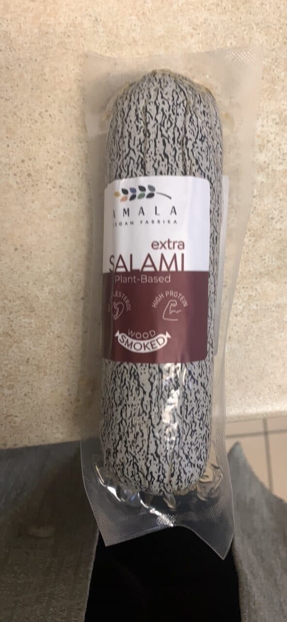AMALA Salami vegan packshot
