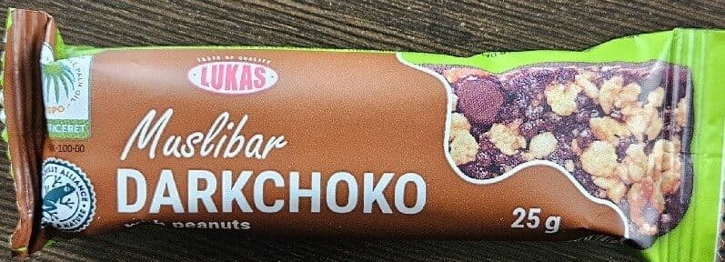 Lucas Muslibar Darkchoko With Peanuts packshot