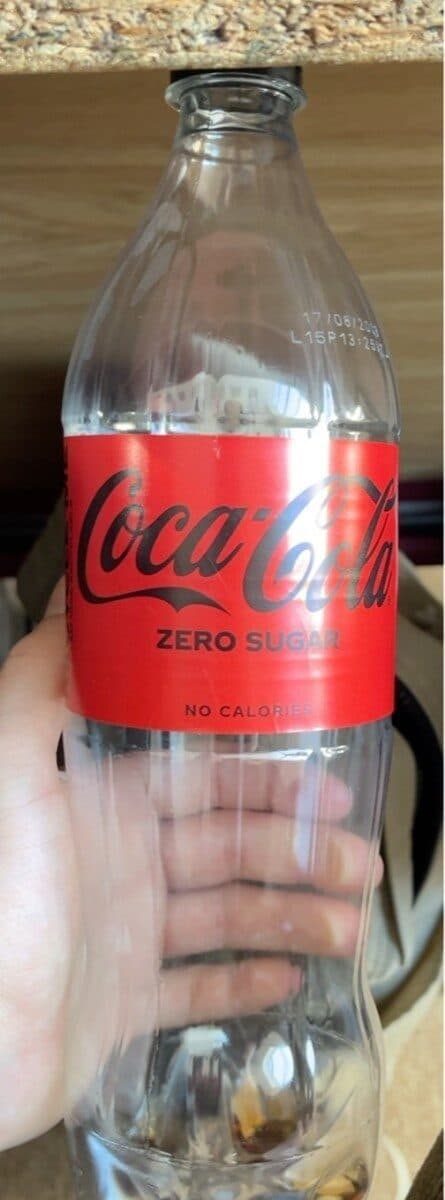Coke Coca Cola ZERO SUGAR packshot