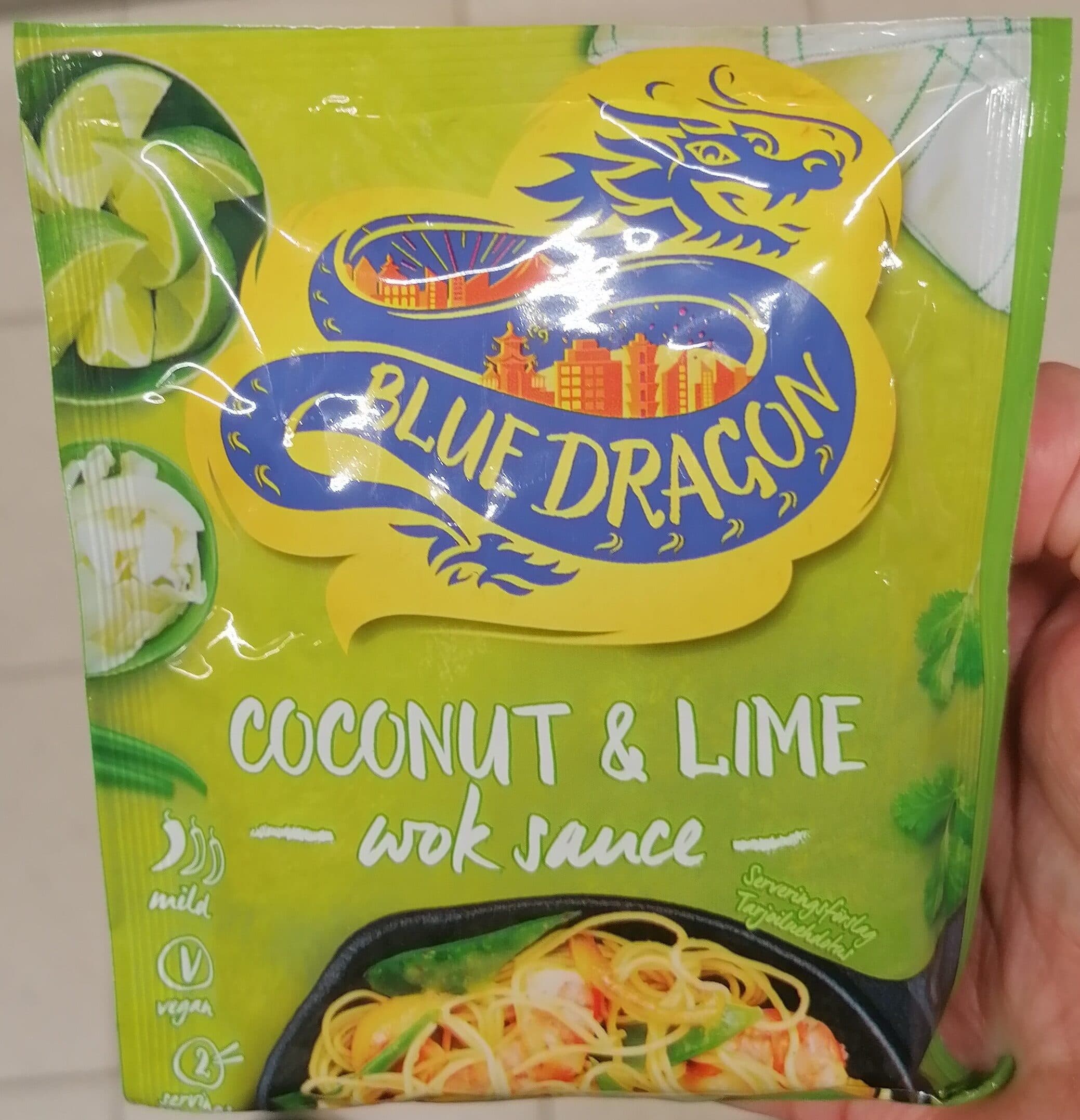 Blue Dragon Woksaus Coconut & Lime packshot