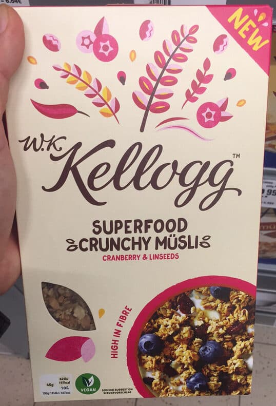 Kellogg's Superfood Crunchy Müsli - Cranberry & Lindseed packshot