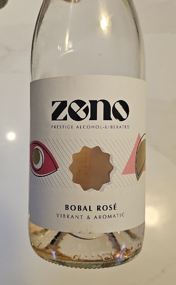 Zeno Bobal Rose packshot