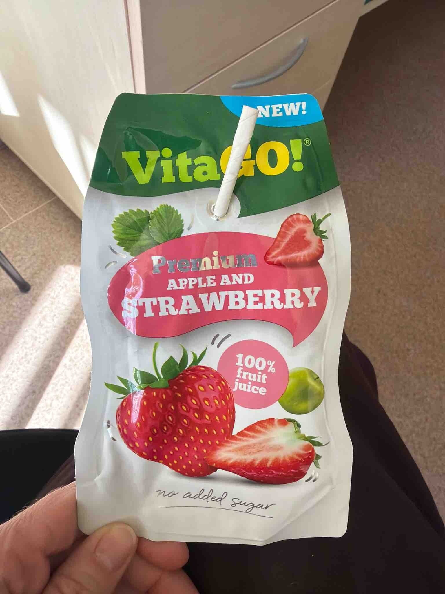 VitaGO! Premium Apple And Strawberry 100% Fruit Juice packshot