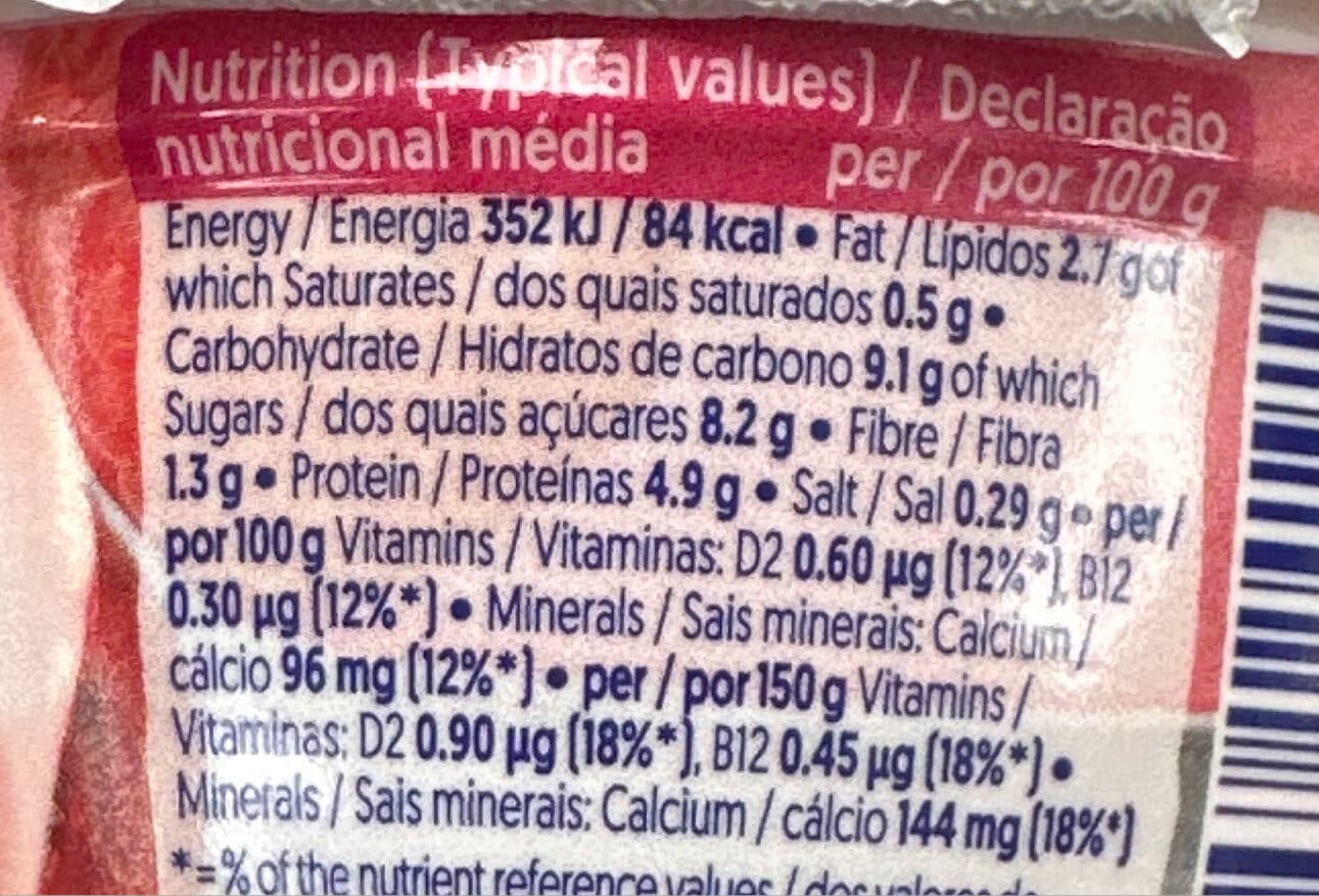 alpro Greek Style on Fruity Layer Strawberry Raspberry packshot