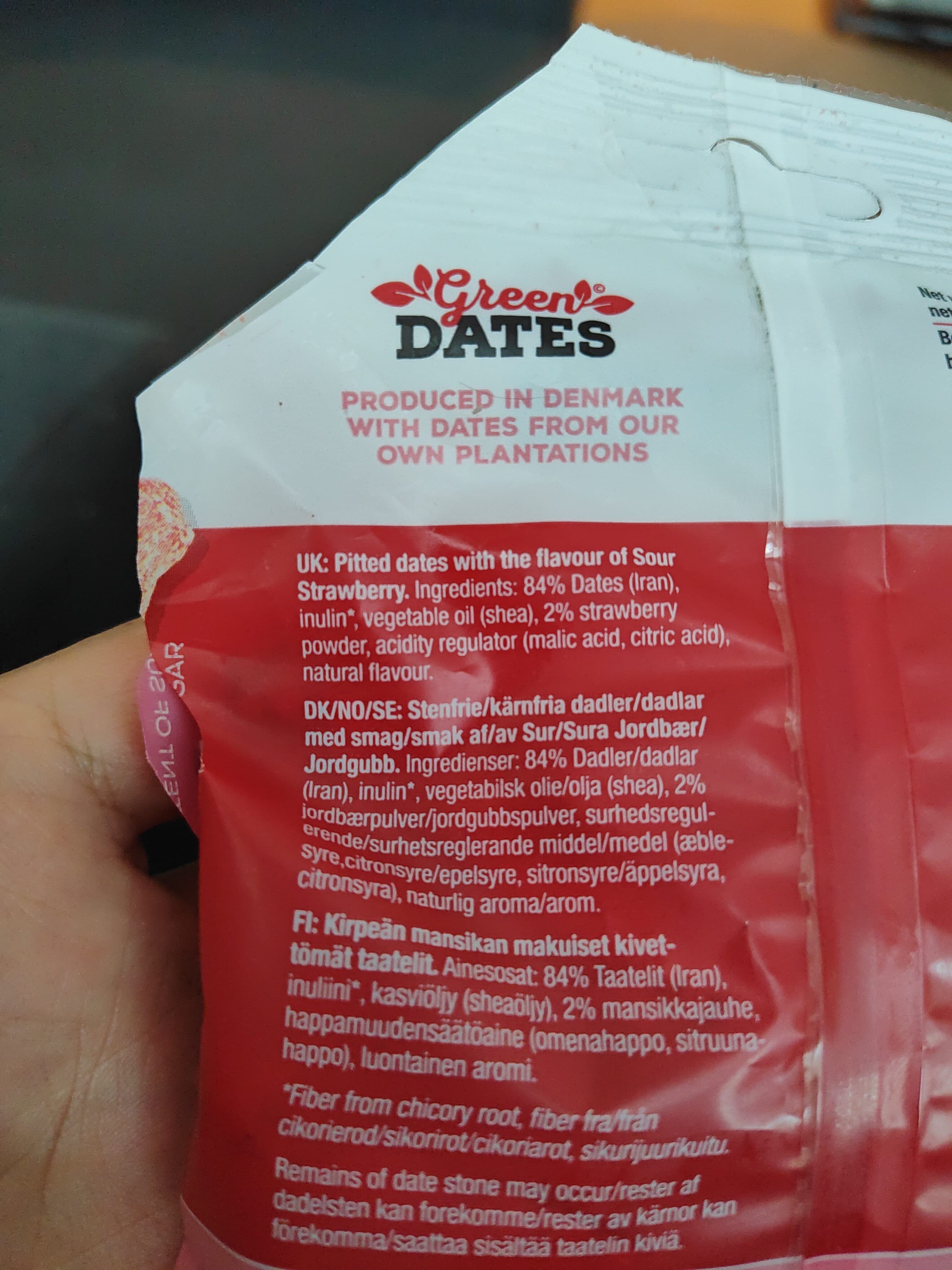 Green dates Sour strawberry dates packshot