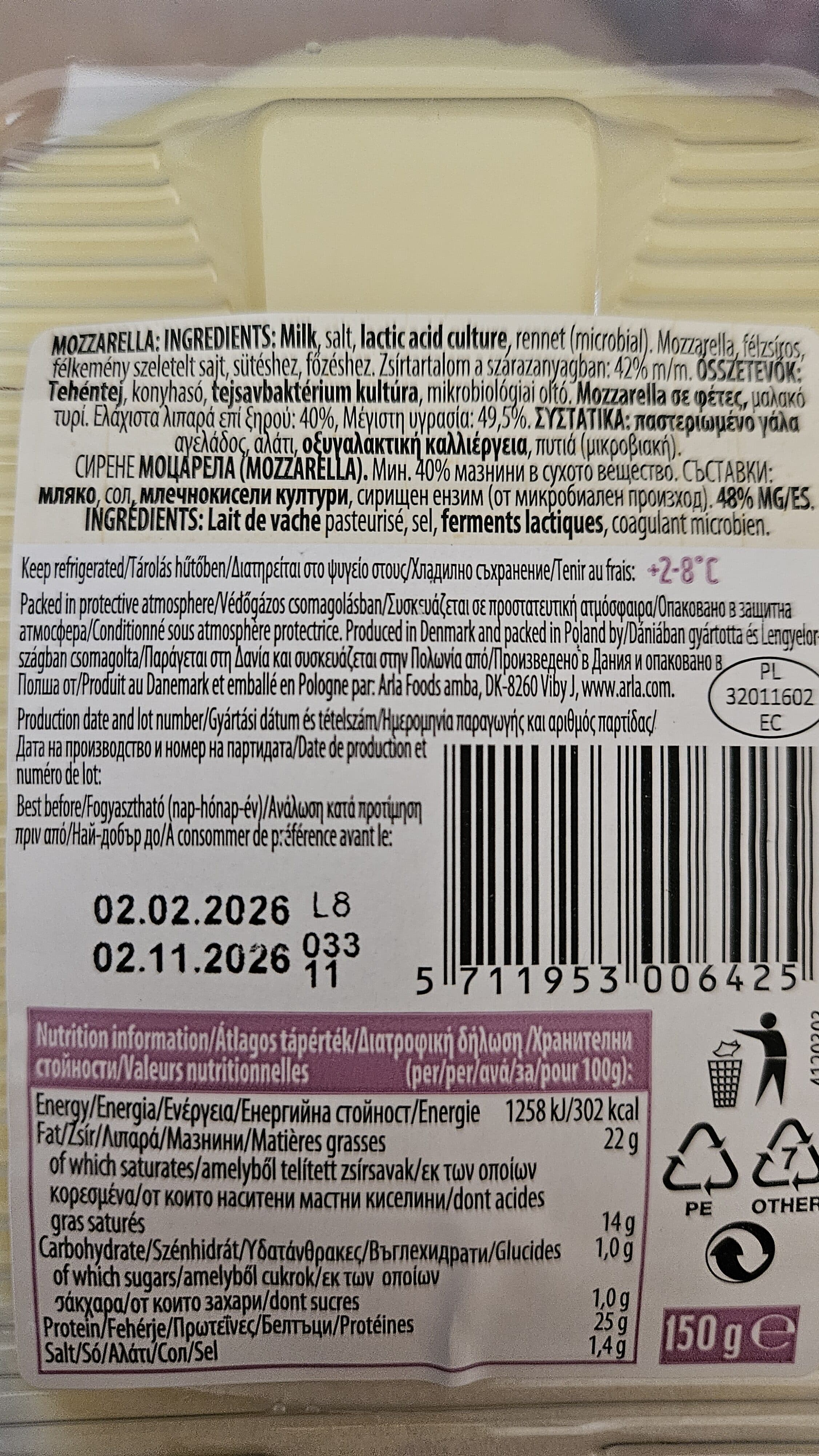 Arla Mozzarella packshot