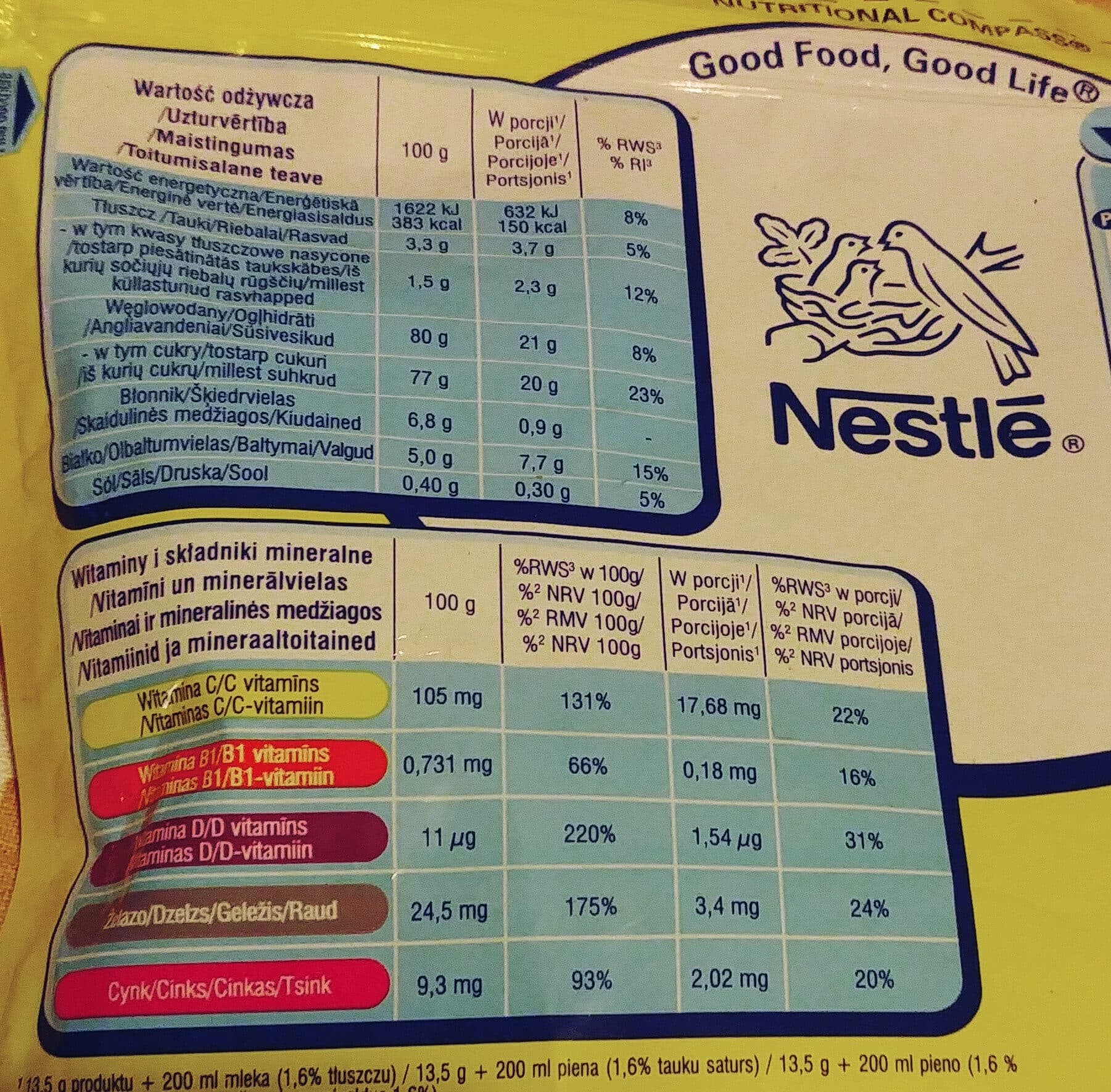Nestle Rozpuszczalny napój kakaowy z dodatkiem witamin i składników mineralnych. packshot