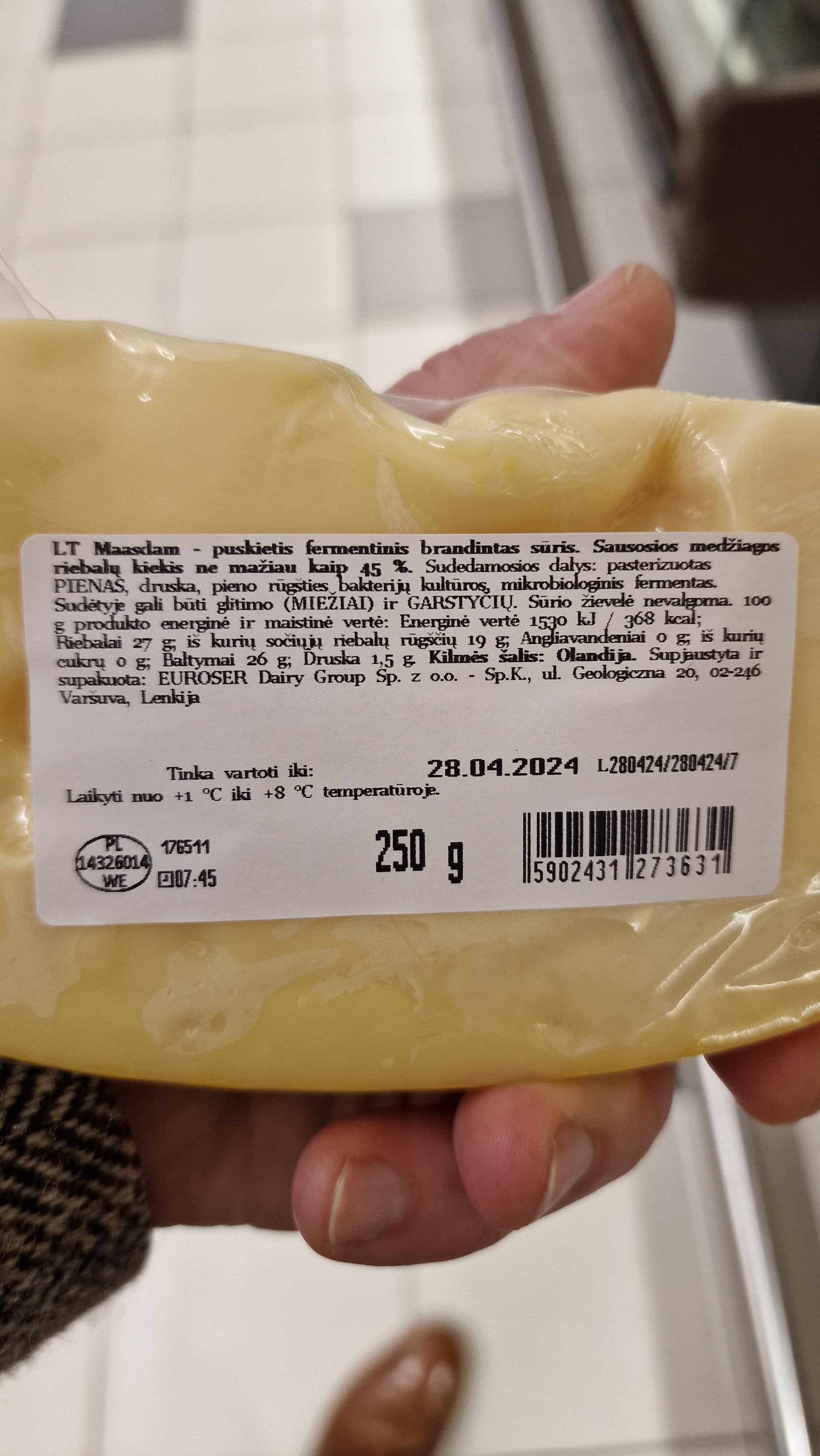 Deli Q Maasdam packshot
