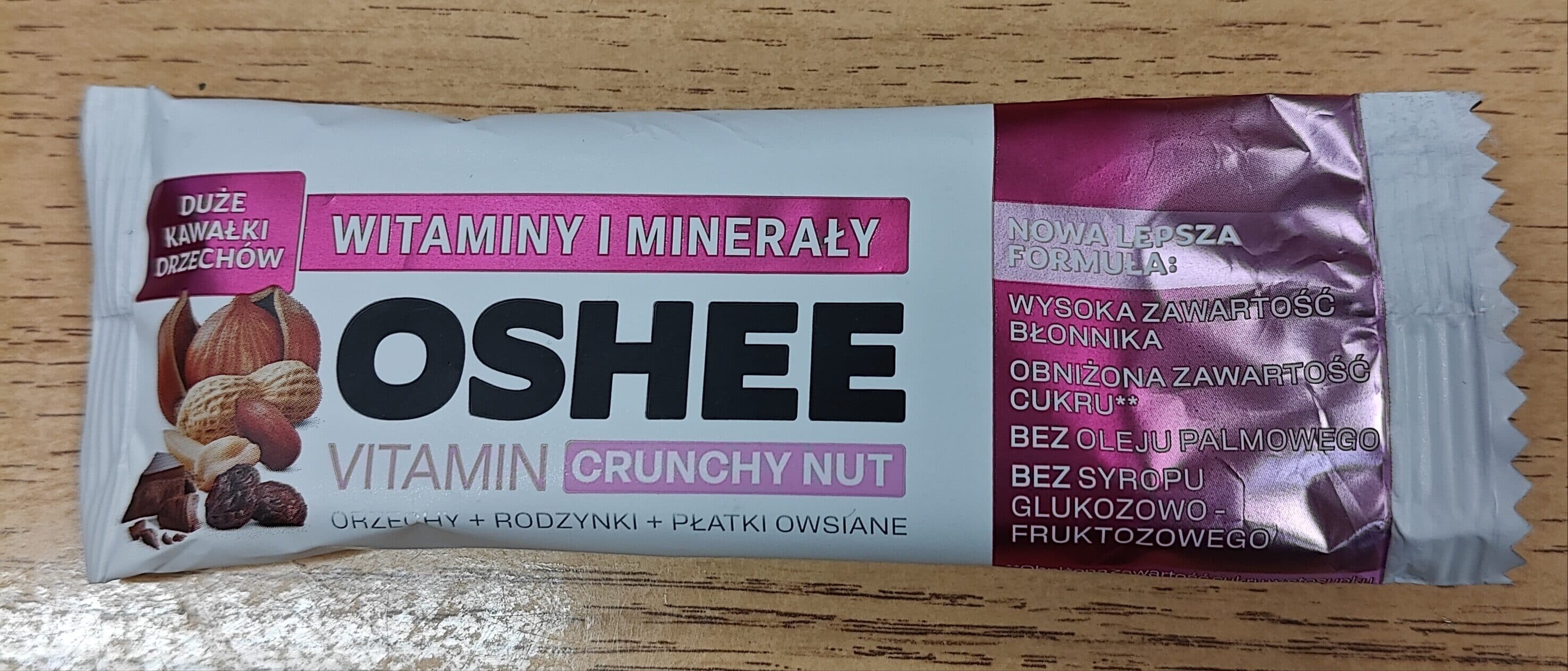 Oshee Vitamin Bar Nut packshot