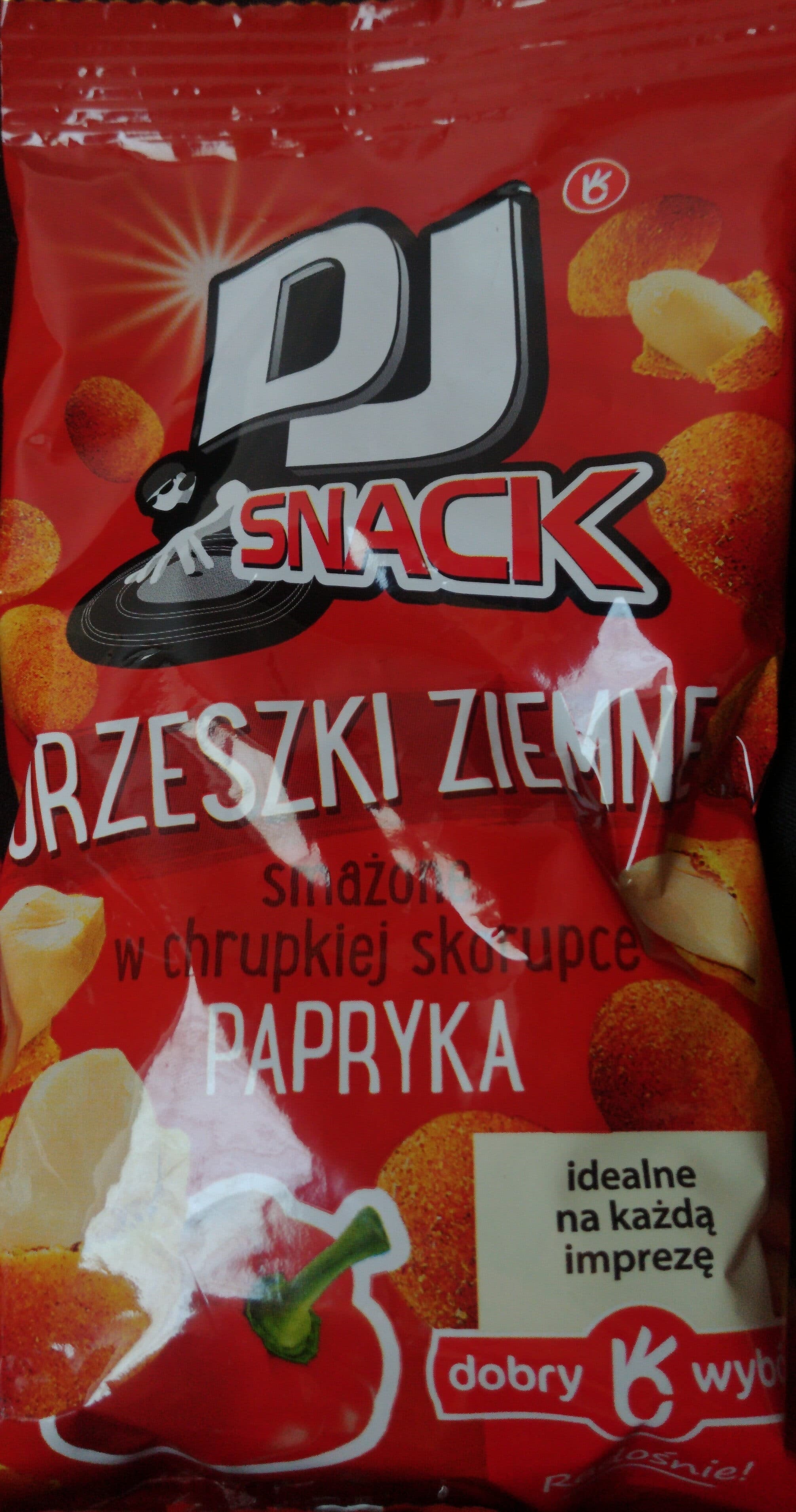 DJ Snack Orzeszki ziemne smażone w chrupkiej skorupce o smaku paprykowym packshot