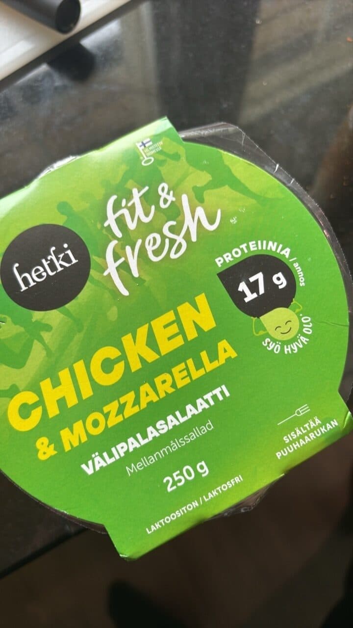 Hetki fit & fresh Chicken & Mozzarella packshot