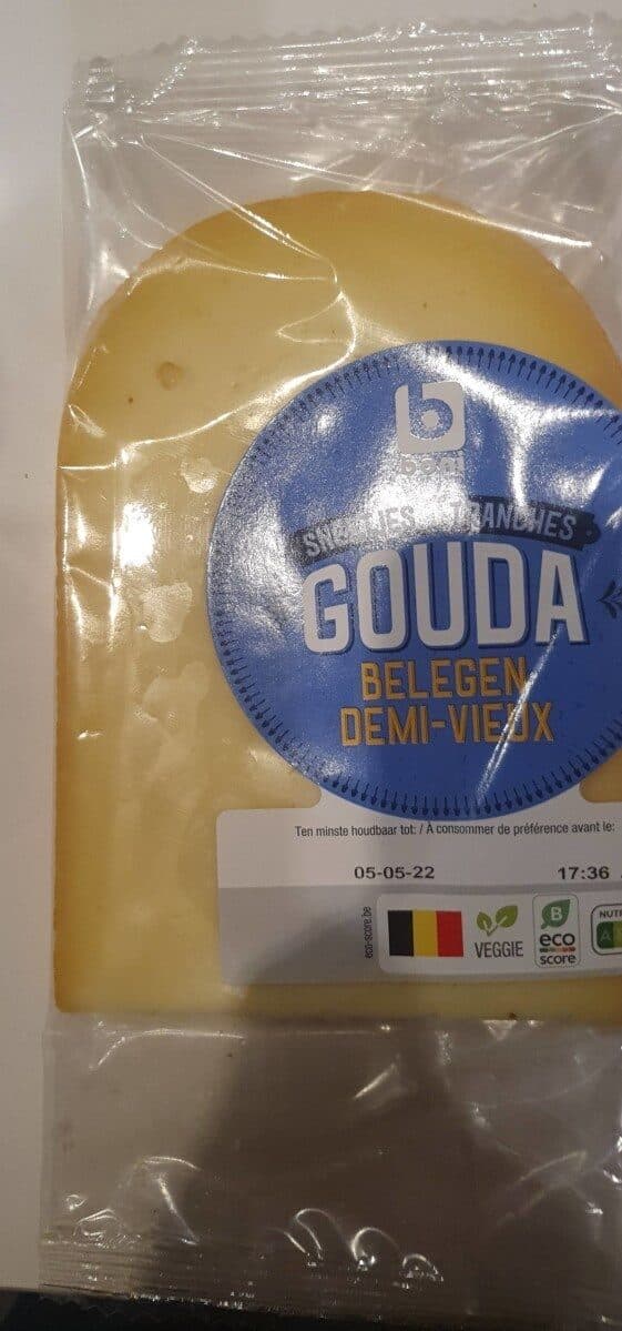 Gouda demi vieux packshot