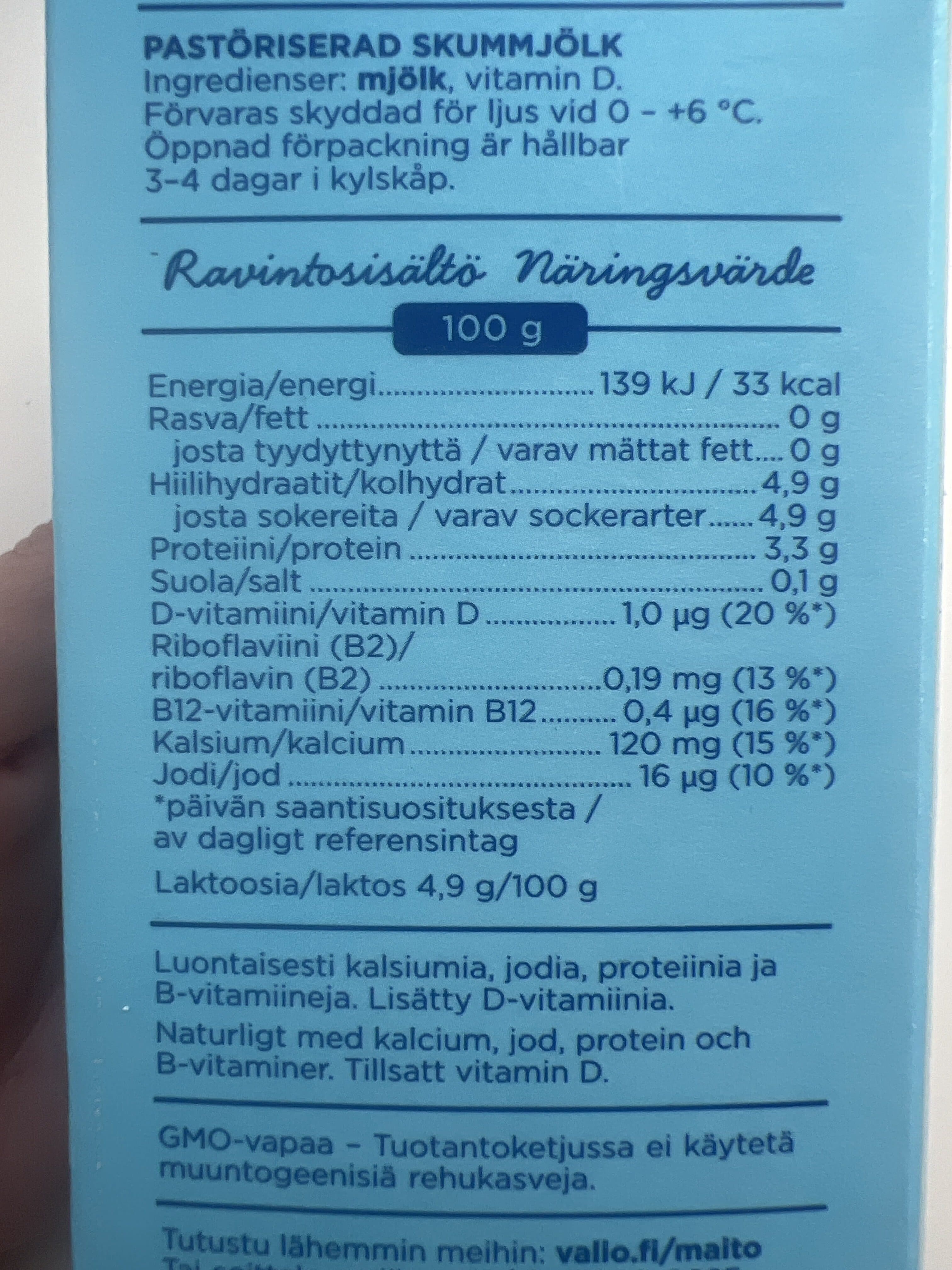 Valio Rasvaton maito packshot