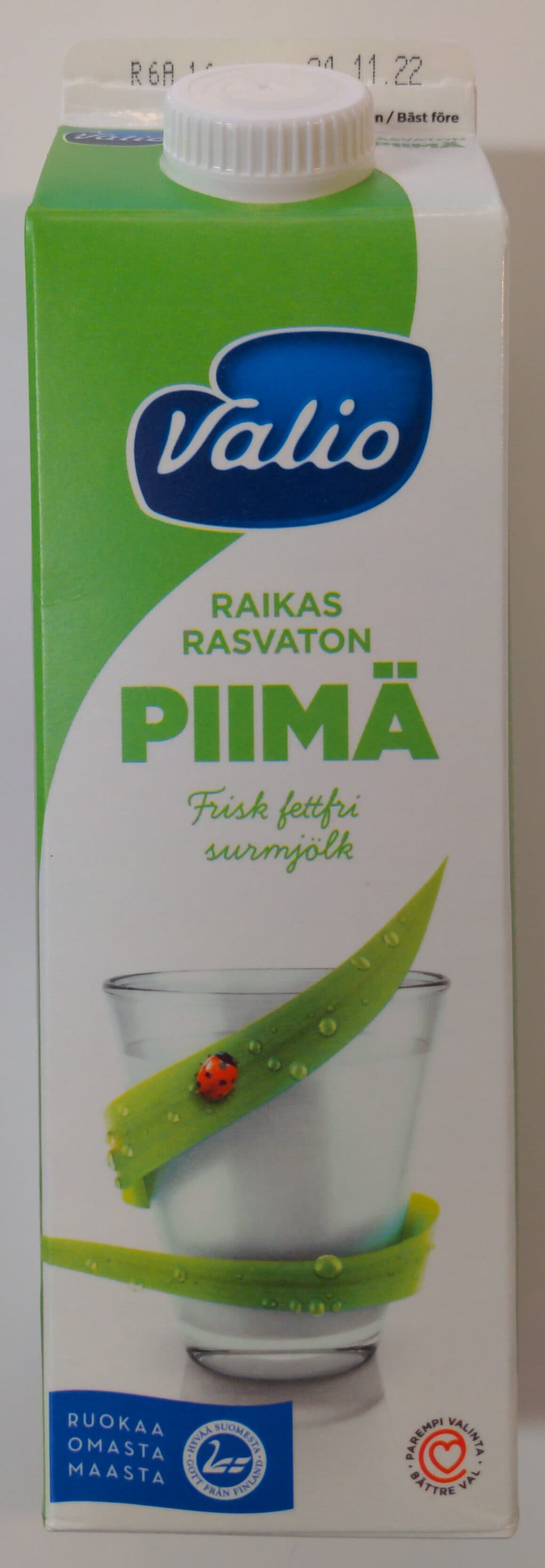 Valio Rasvaton piimä packshot