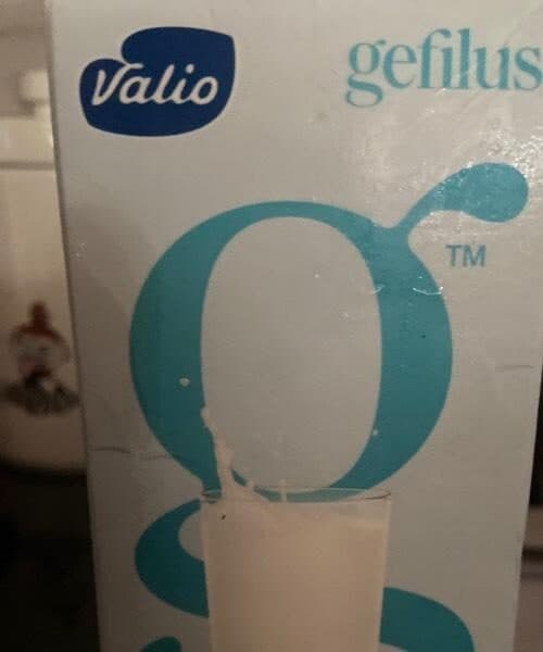 Valio Kefir packshot