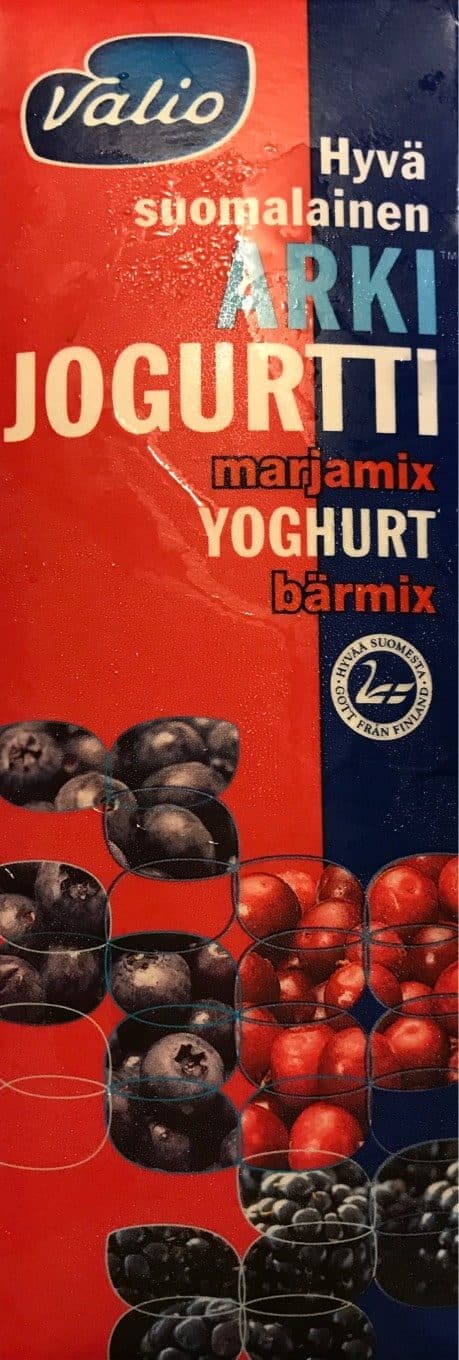 Valio Arki Jogurtti Marjamix packshot