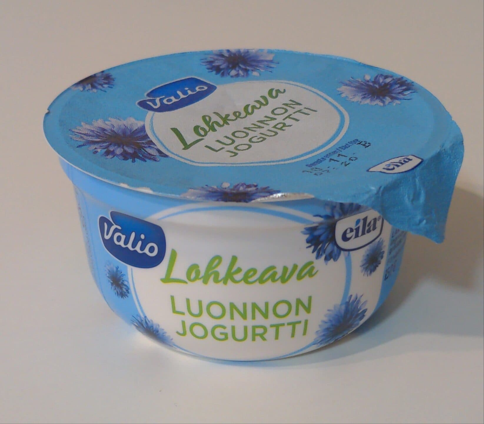 Valio Lohkeava luonnonjogurtti packshot