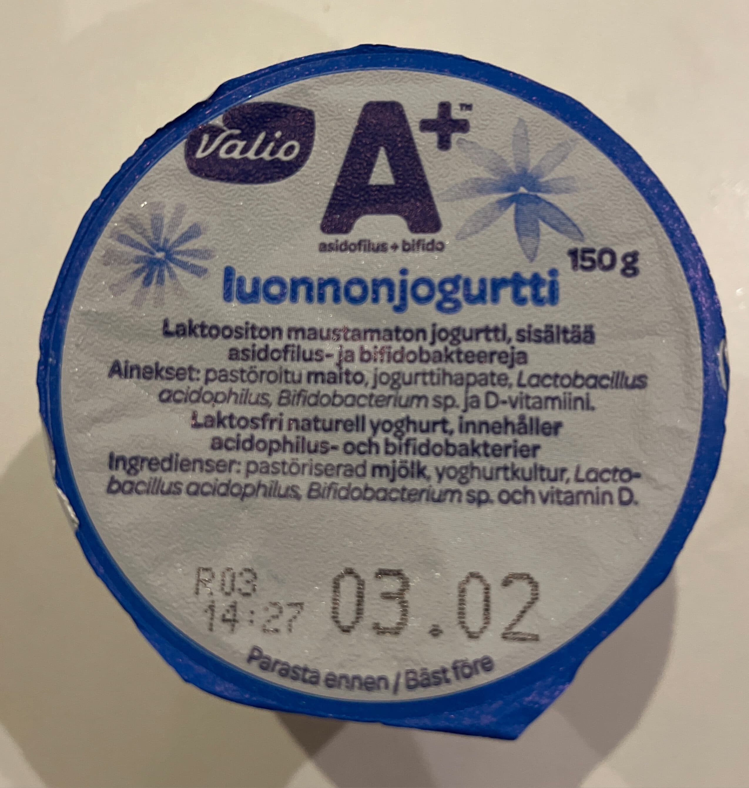 Valio A+ luonnonjogurtti packshot
