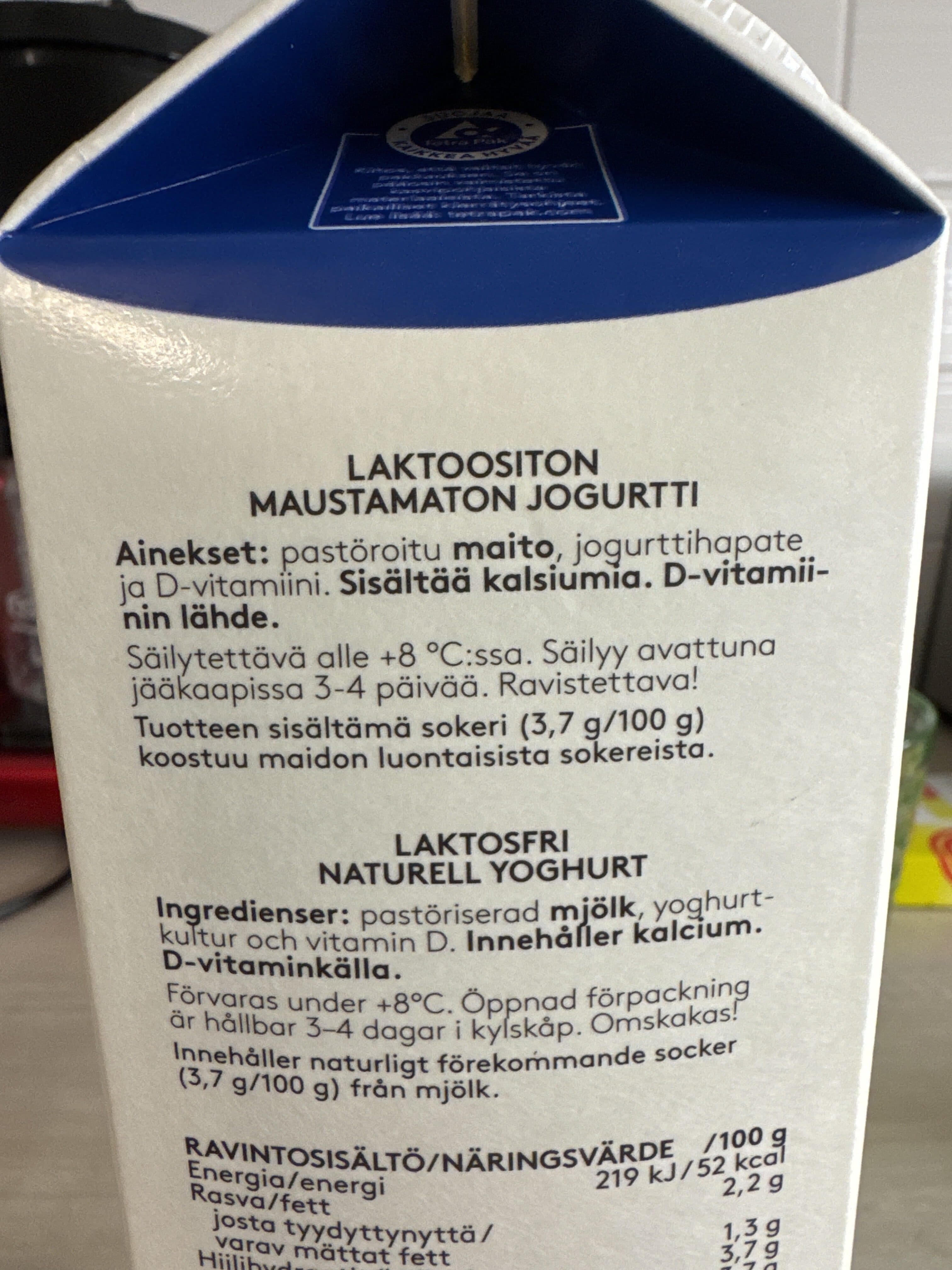 Valio Maustamaton jogurtti packshot