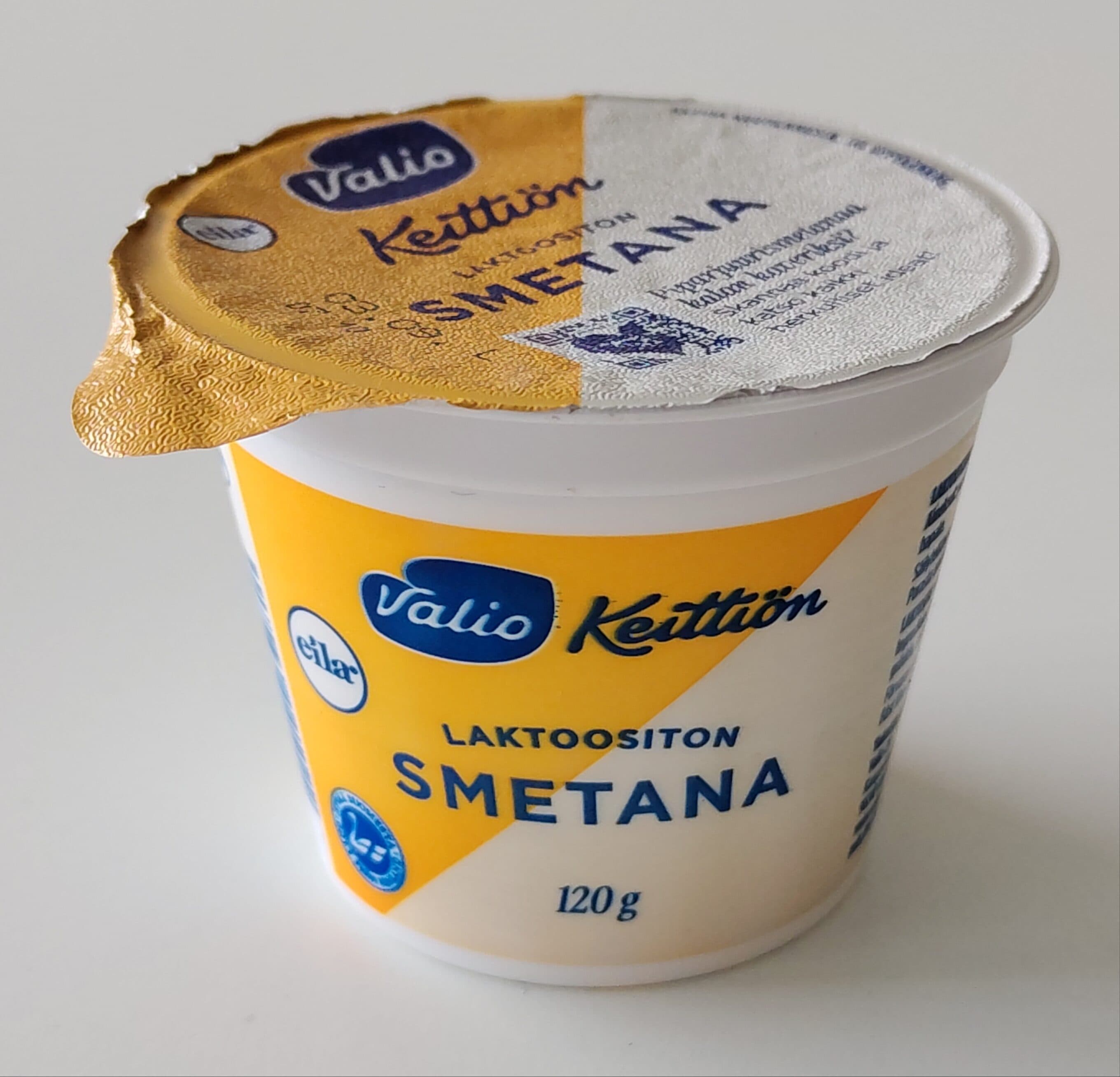 Valio Smetana packshot