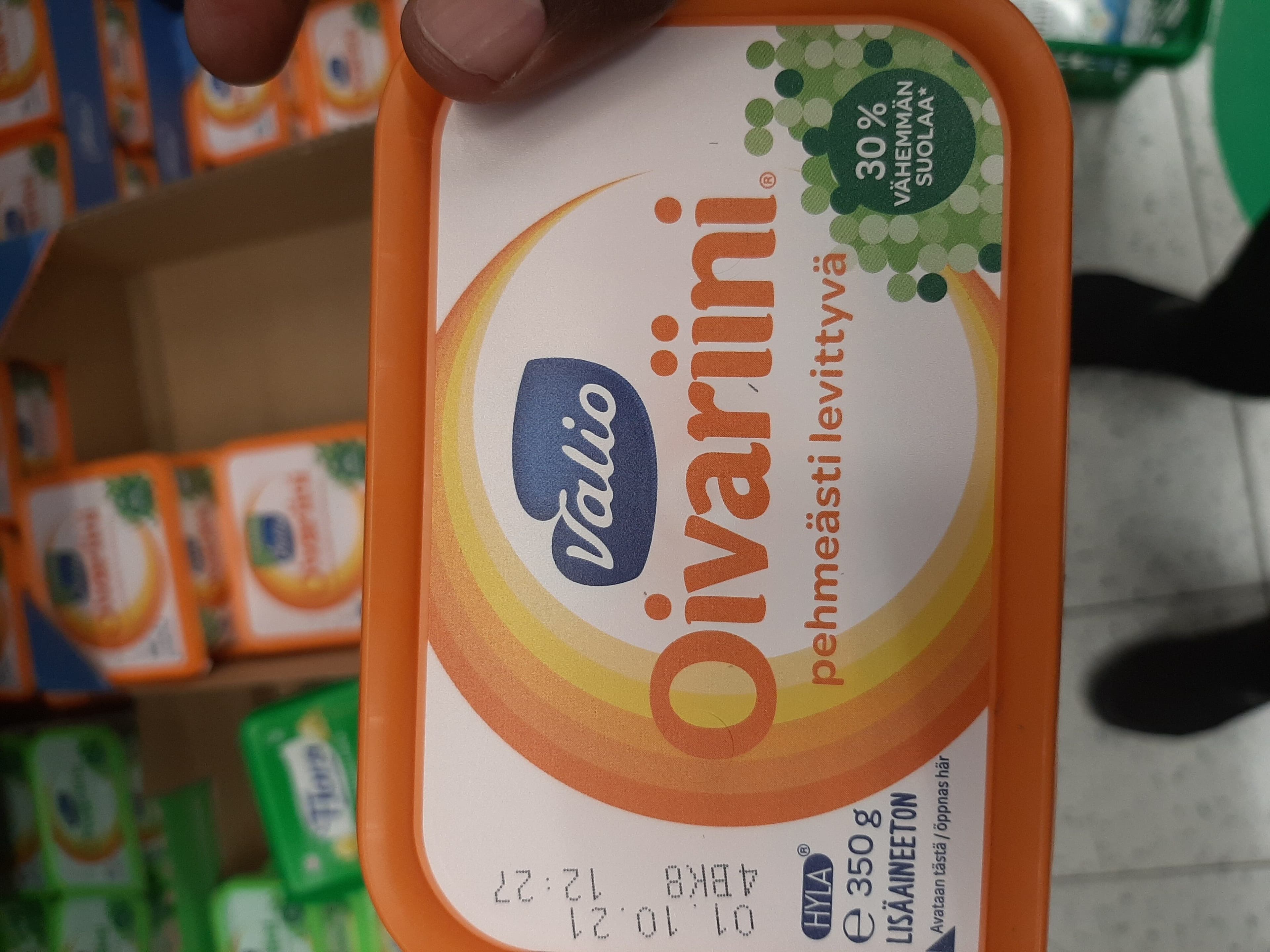 Valio Oivariini pehmeästi levittyvä packshot