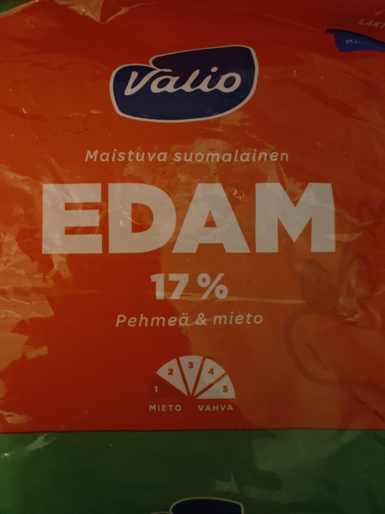 Valio Edam 17% Pehmeä & Mieto packshot
