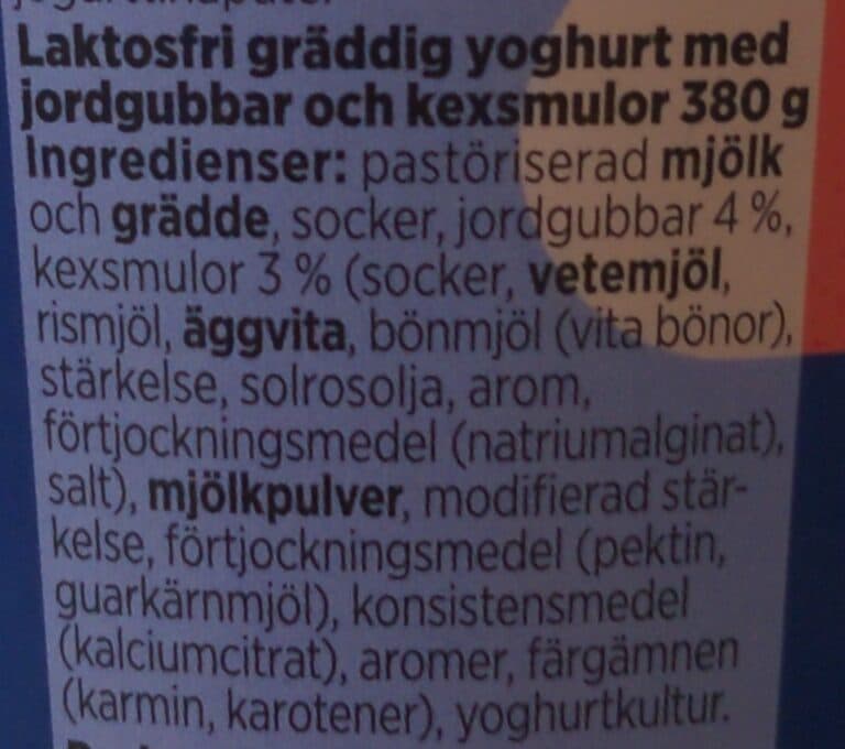 Valio Herkko kermainen jogurtti mansikkakakku packshot