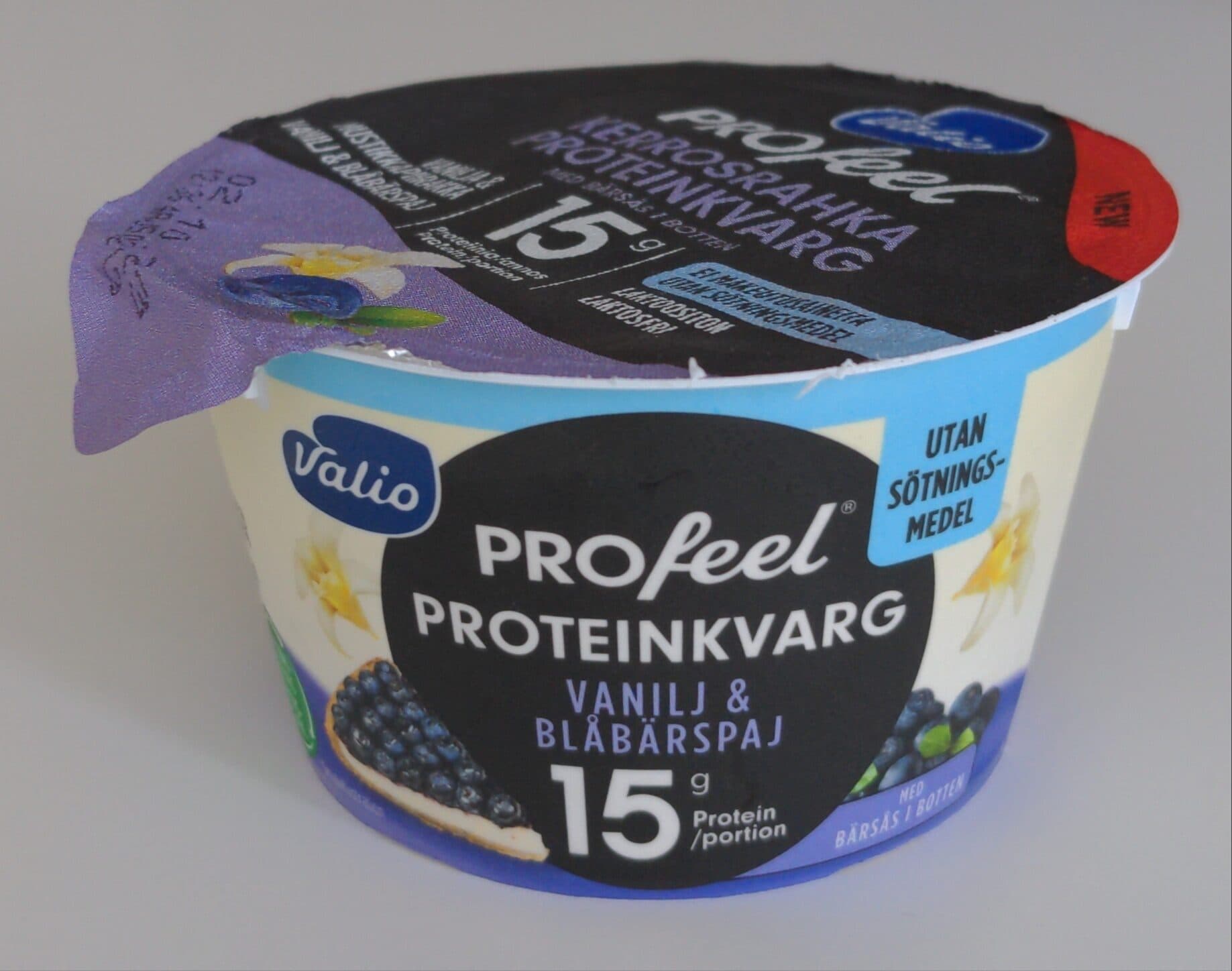 Valio PROfeel Kerrosrahka Vanilja & Mustikkapiirakka packshot