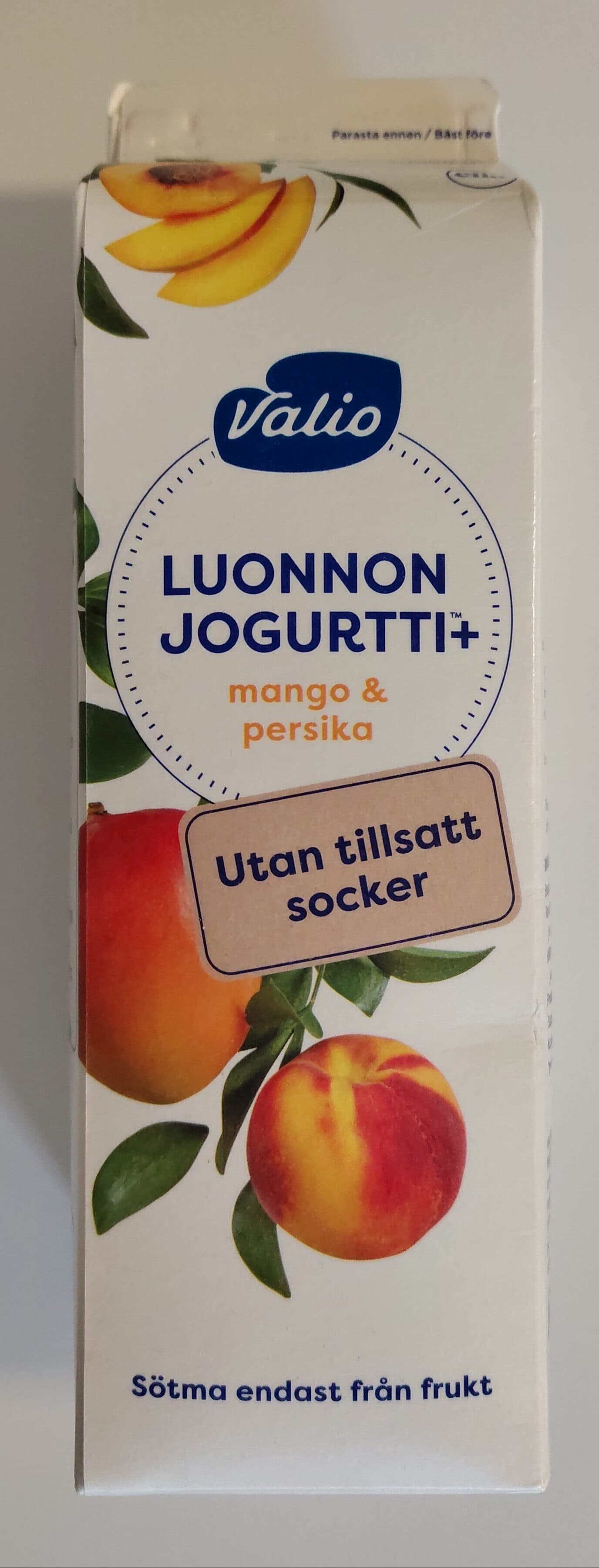 Valio Persikka-mangojogurtti packshot