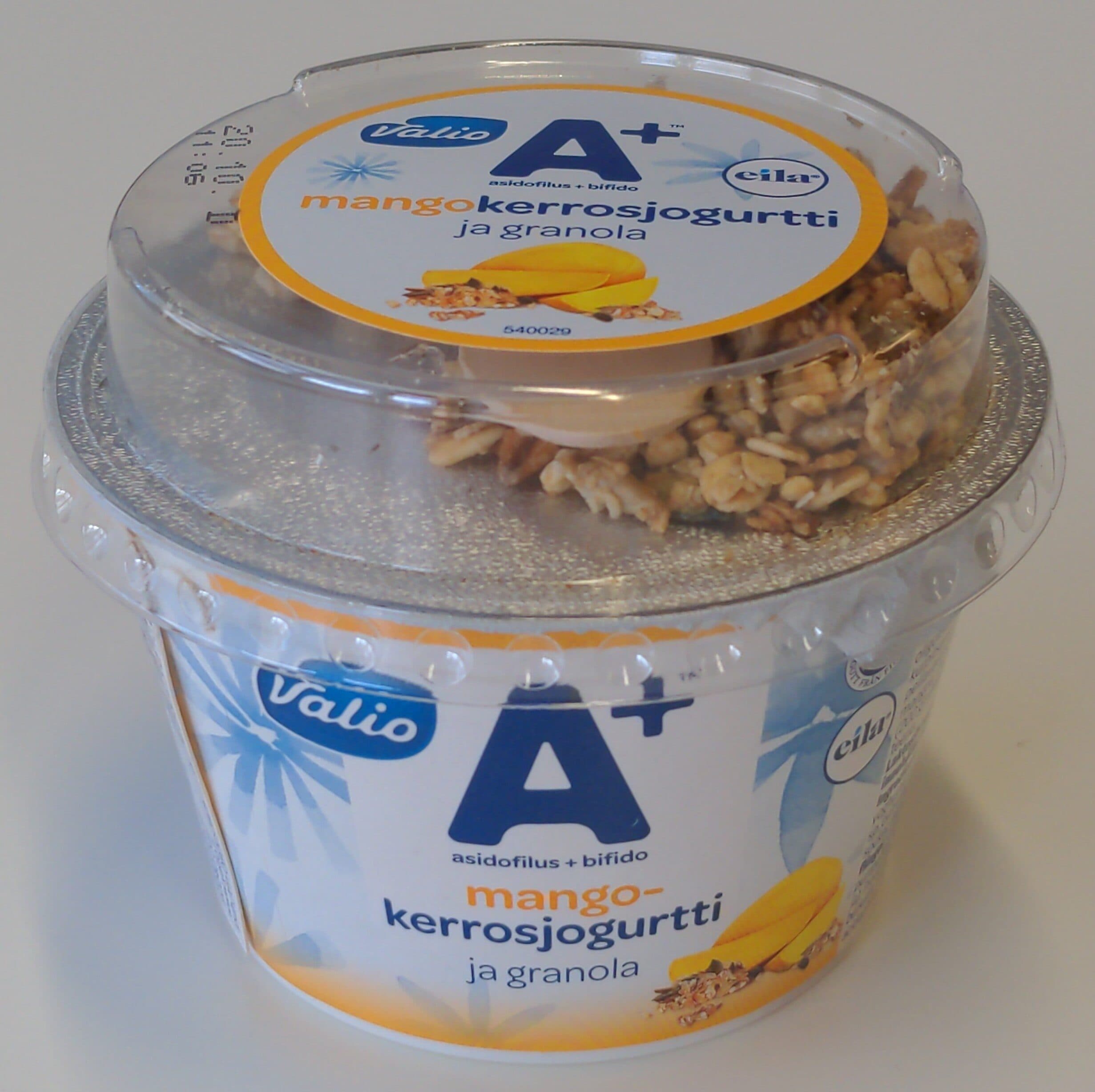 Valio mango-kerrosjogurtti ja granola packshot