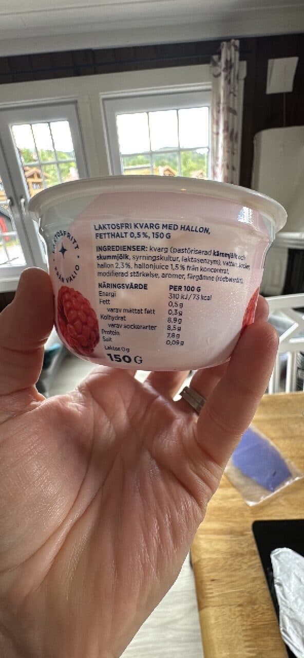Valio Kvarg Hallon 0,5% Fett packshot
